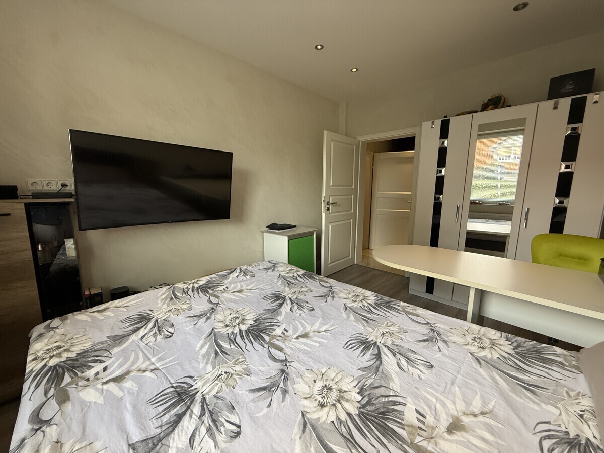 2. Schlafzimmer