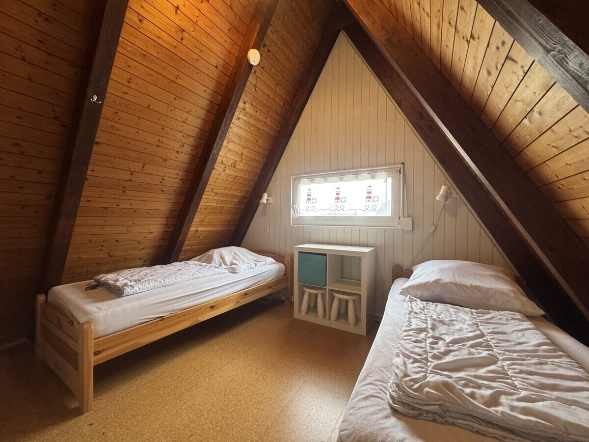 Schlafzimmer 2
