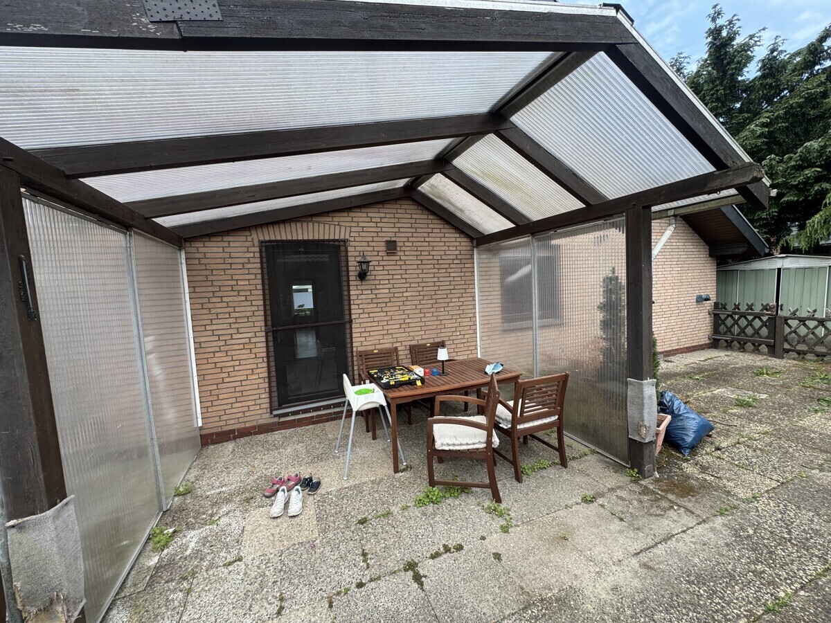 Überdachte Terrasse 1