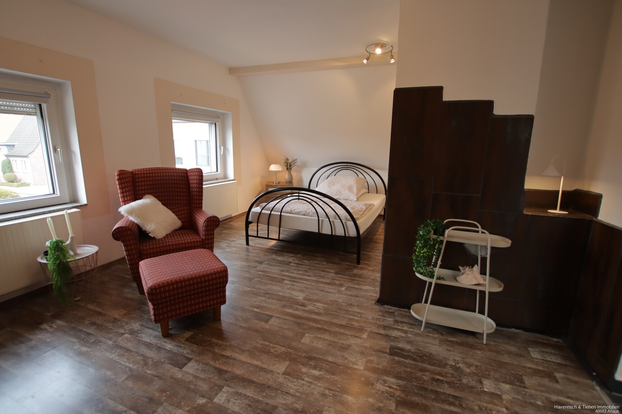 Schlafzimmer DG