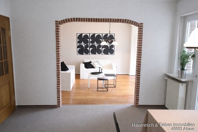 Blick ins Wohnzimmer