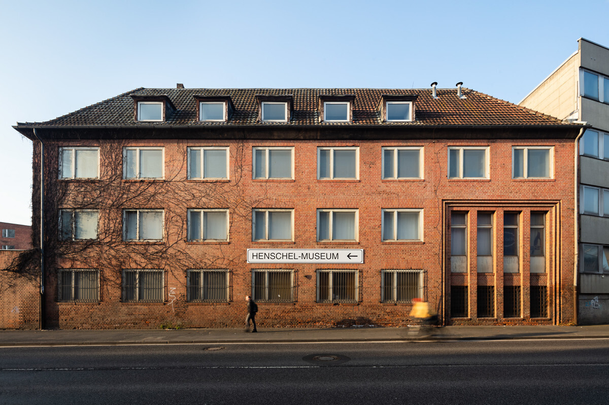 Außenfotos Geldände