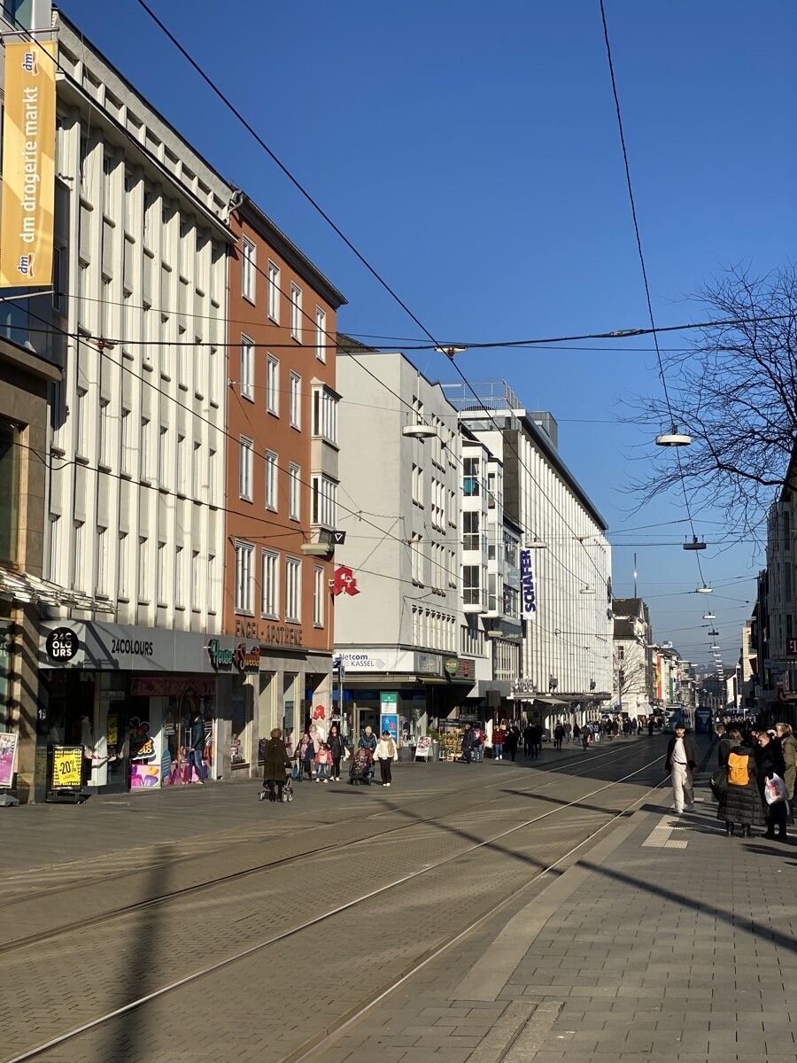 Einkaufsstraße