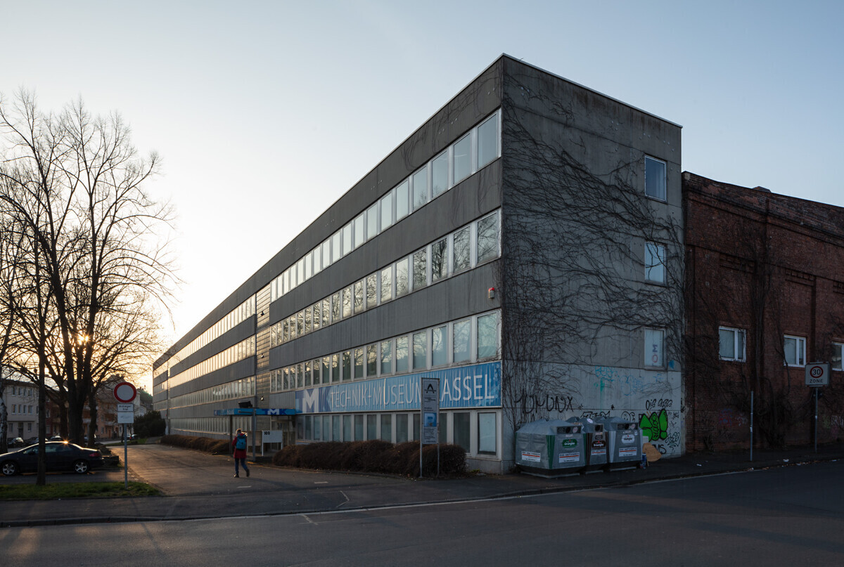Gebäude