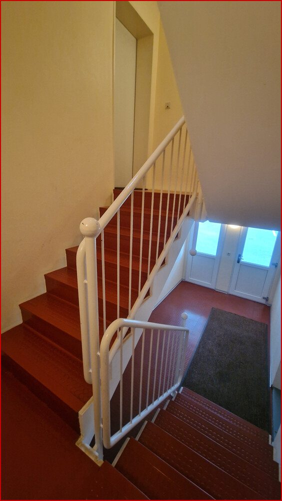 Treppenaufgang zur ETW