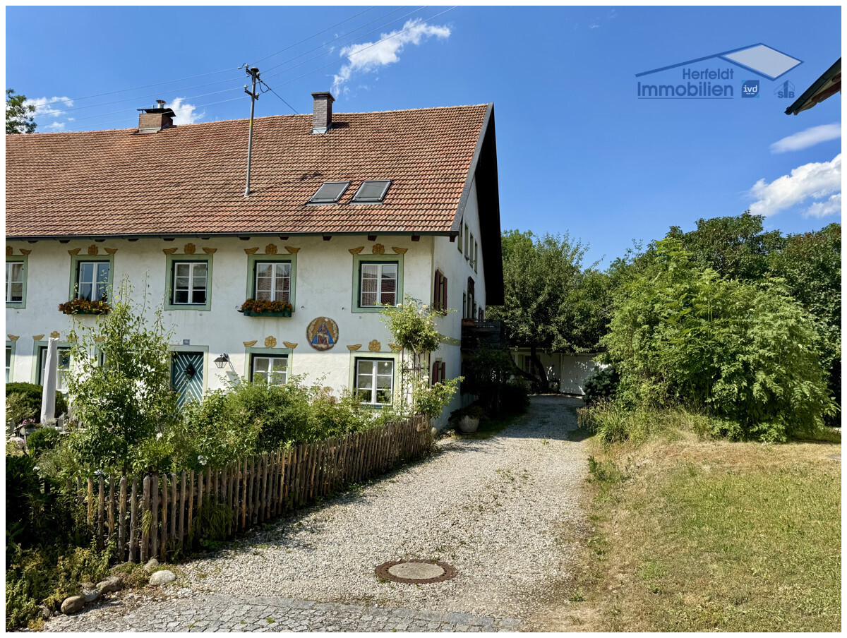 Idyllisch eingewachsen