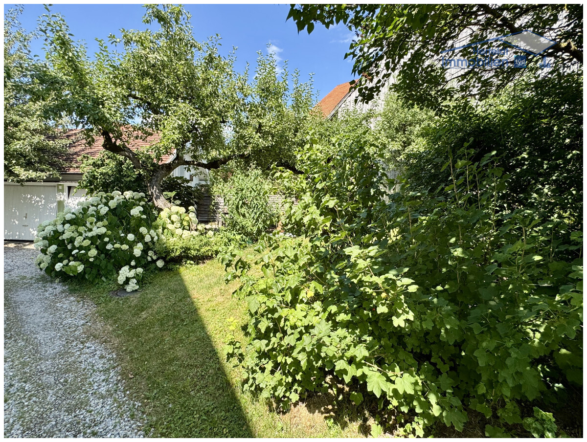 Garten + 2x Garagen