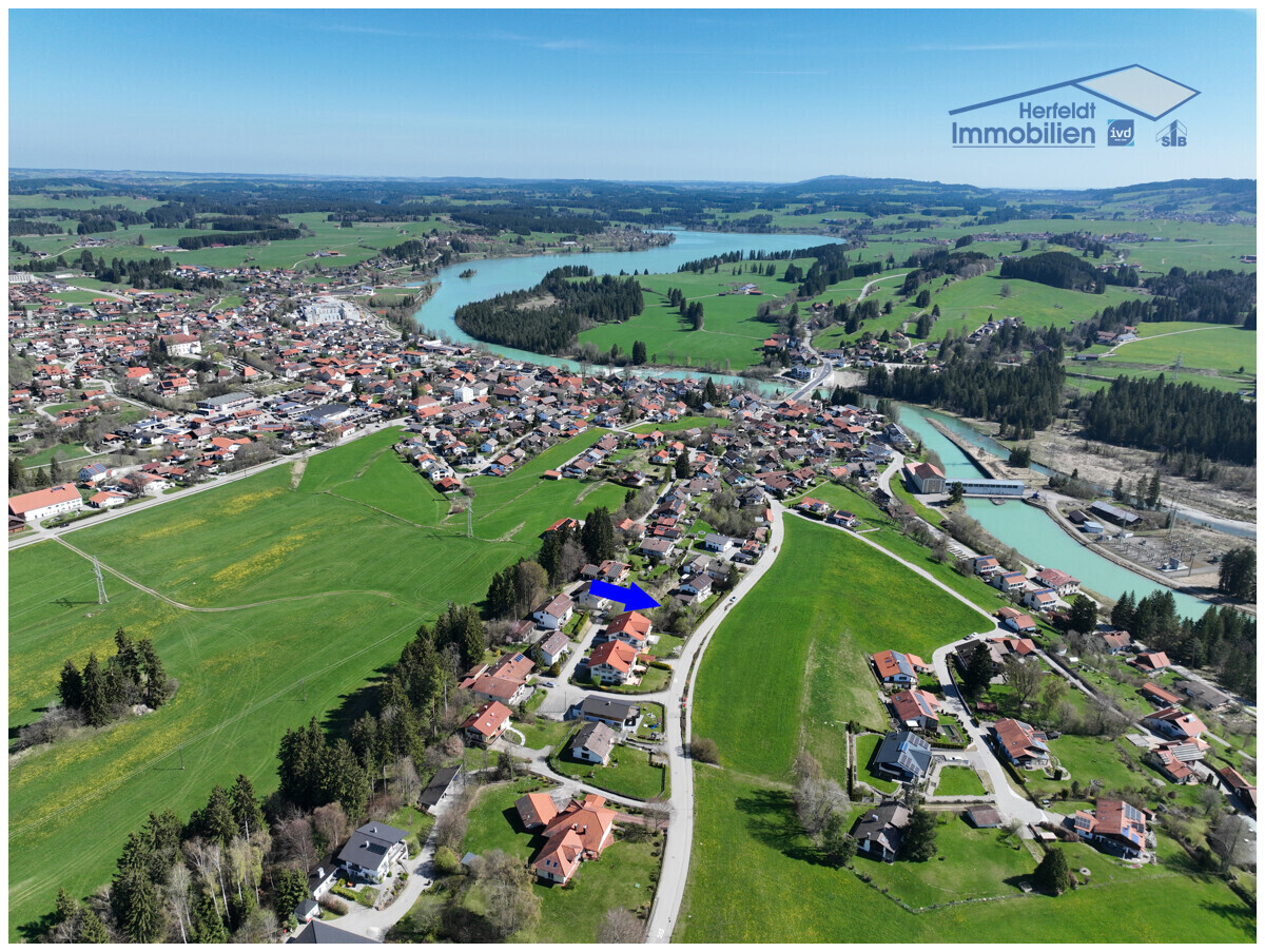 Naturidylle trifft Alpenkulisse