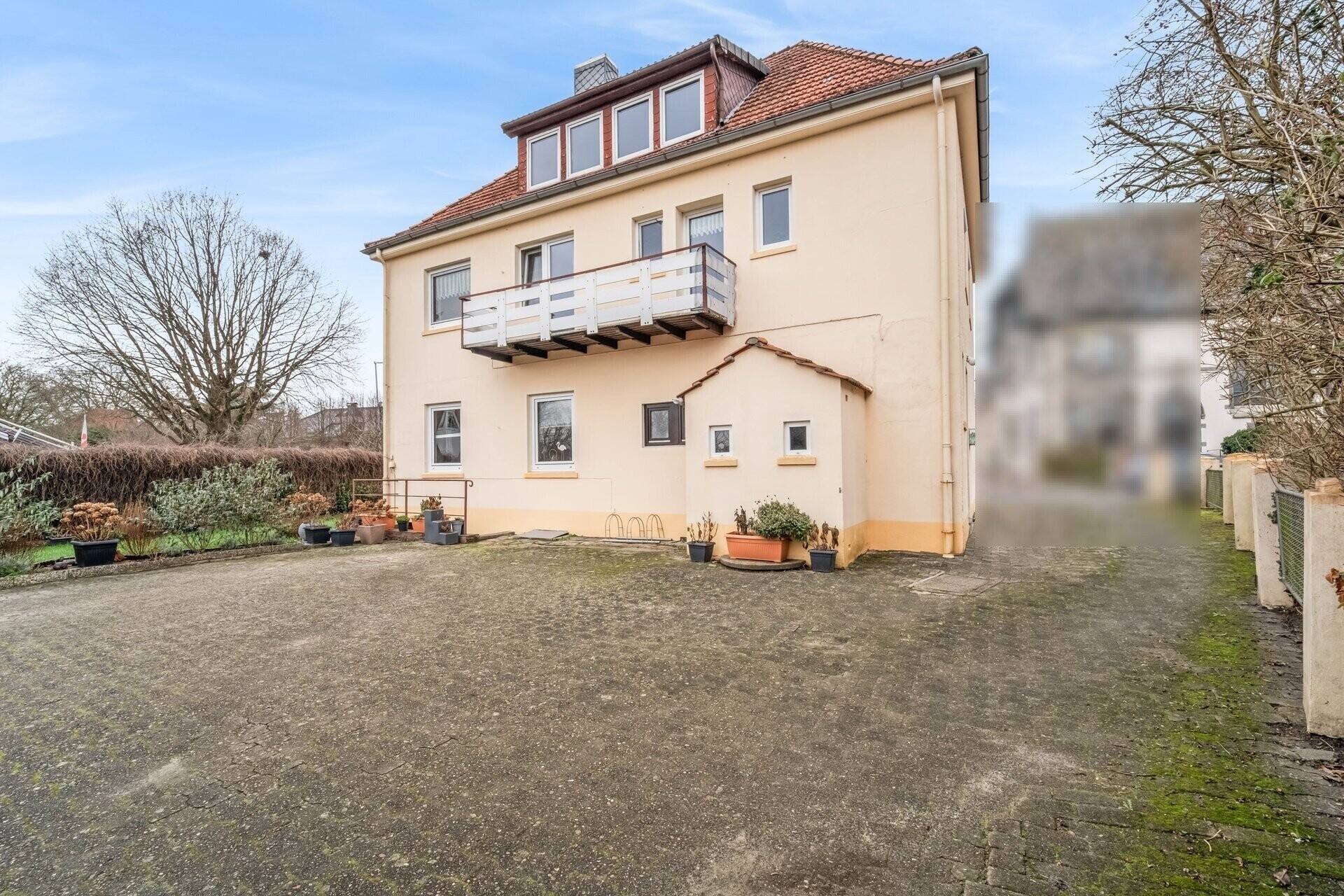 Hausansicht (Rückseitig)