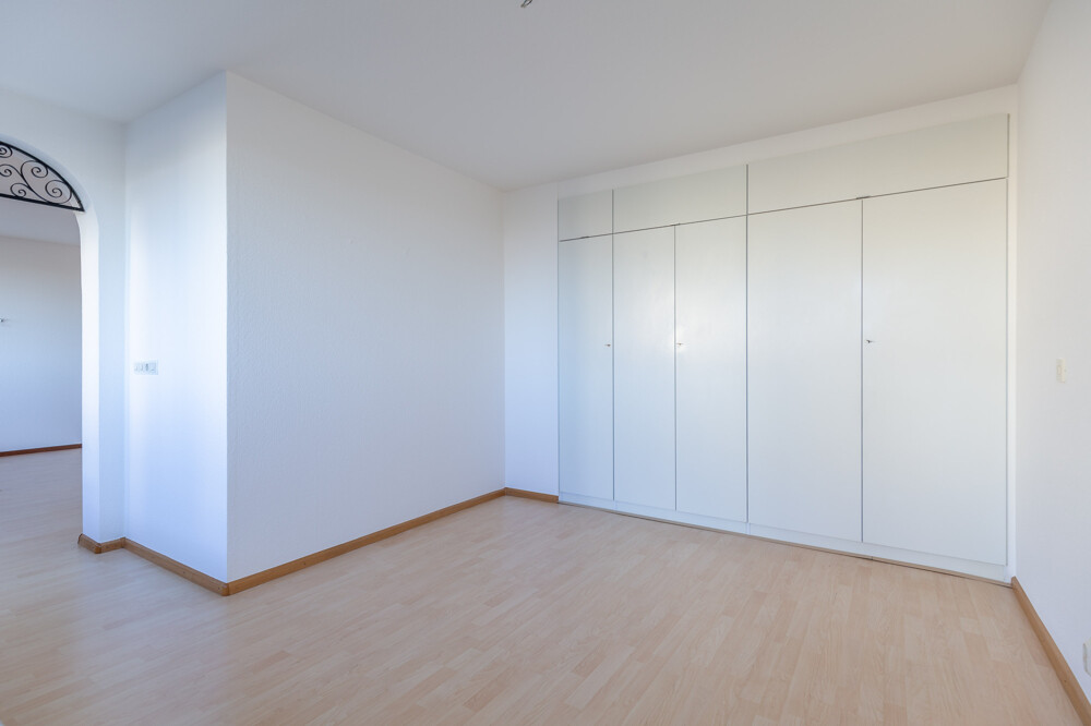 Schlafzimmer mit Einbauschrank