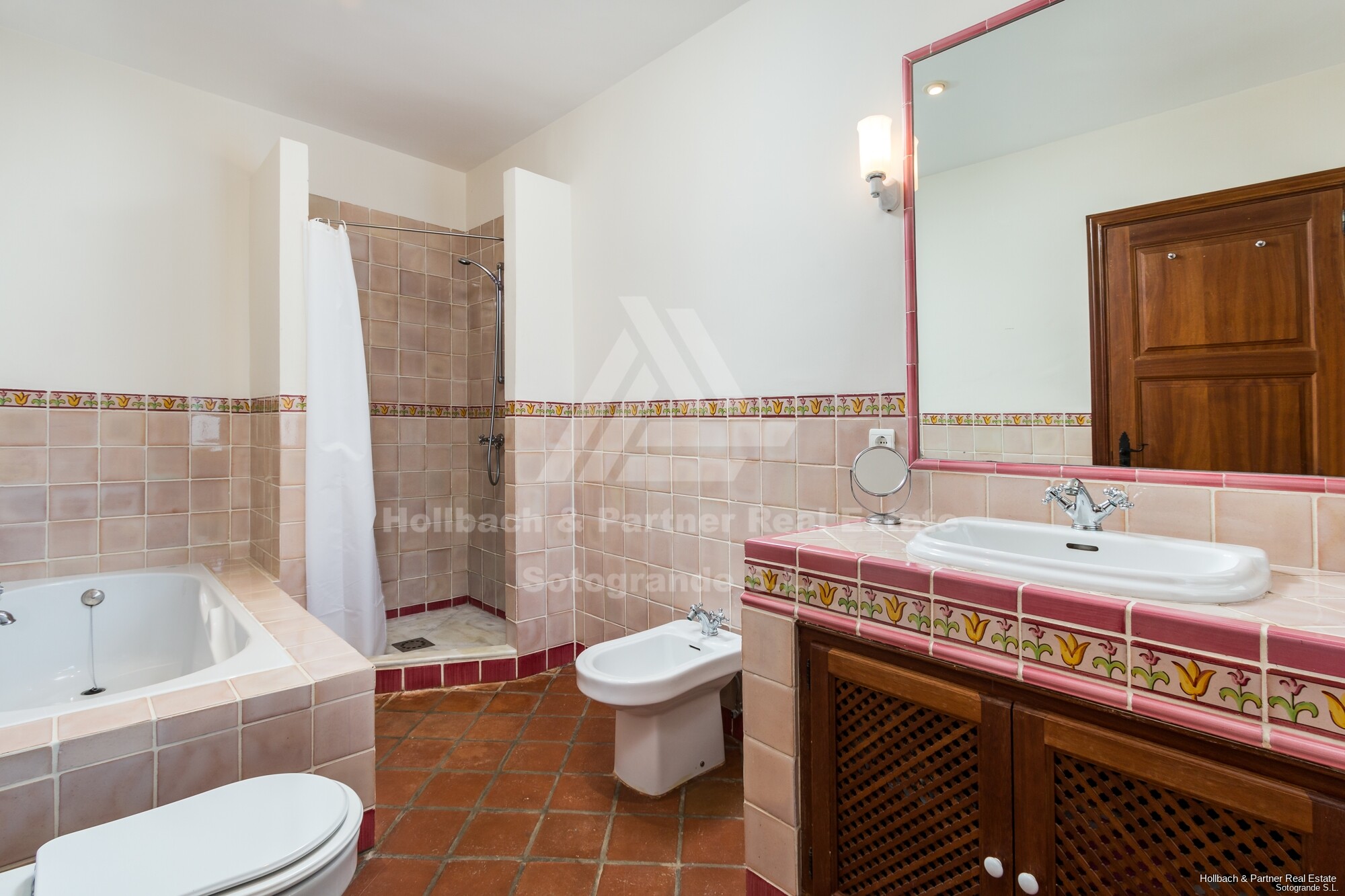 2nd Bedroom Ensuite