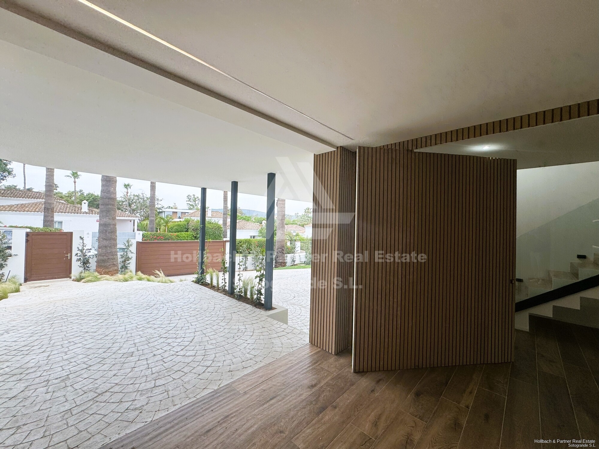 c497d52e-9397-451b-b03d-83627b62f5ac