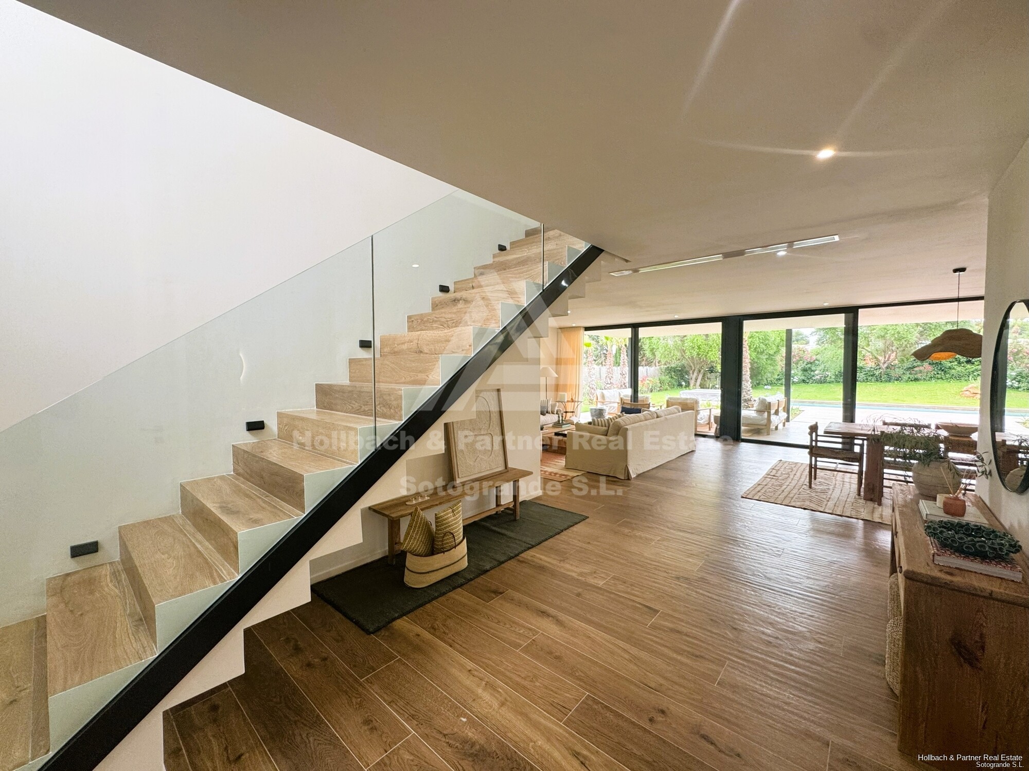 d33937a1-8dfe-4cc0-9108-42e08780e4a5