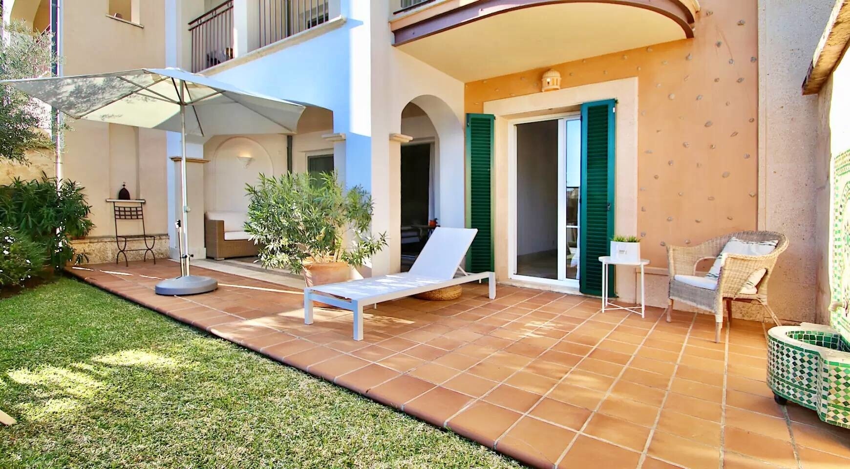 Piso con jardín en la residencia de lujo Gran Folies