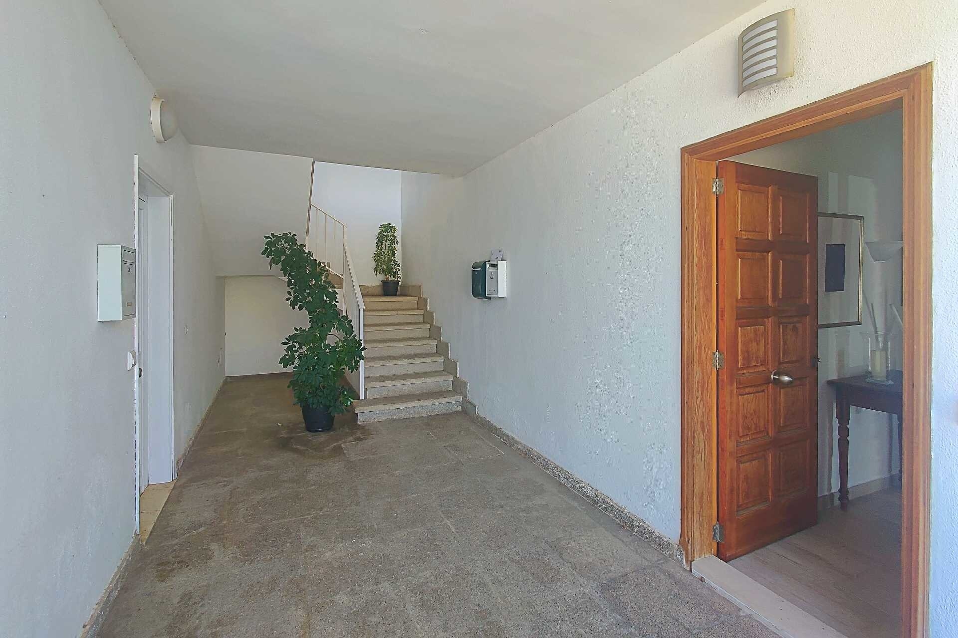 Apartment with 3 bedrooms only 150m from the beach