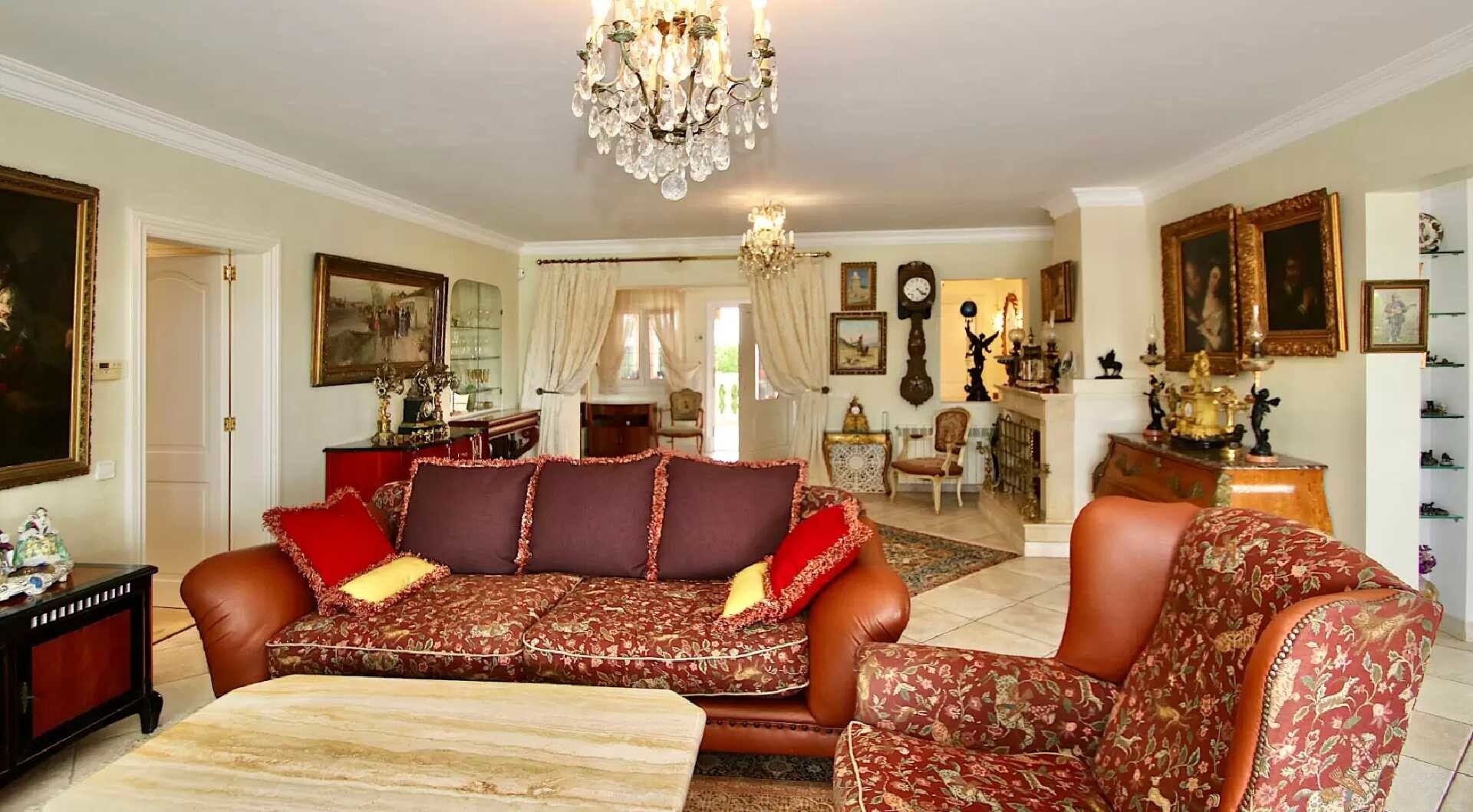 Mediterranean villa in an exclusive location