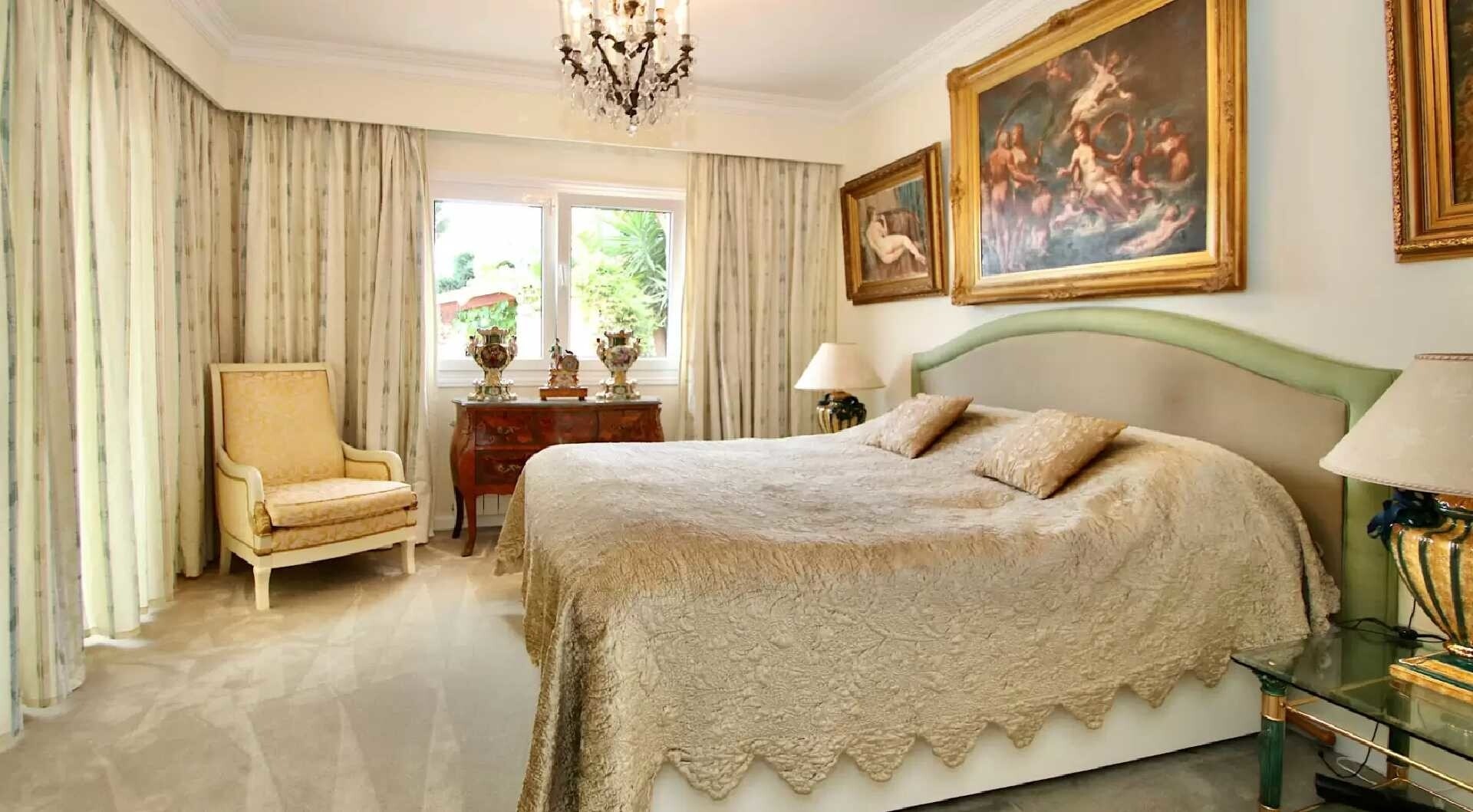 Mediterranean villa in an exclusive location