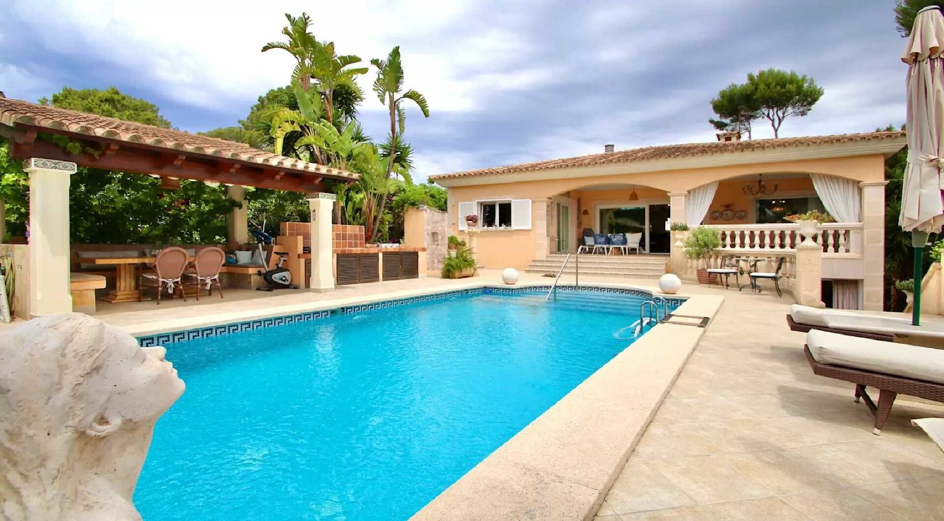 Mediterranean villa in an exclusive location
