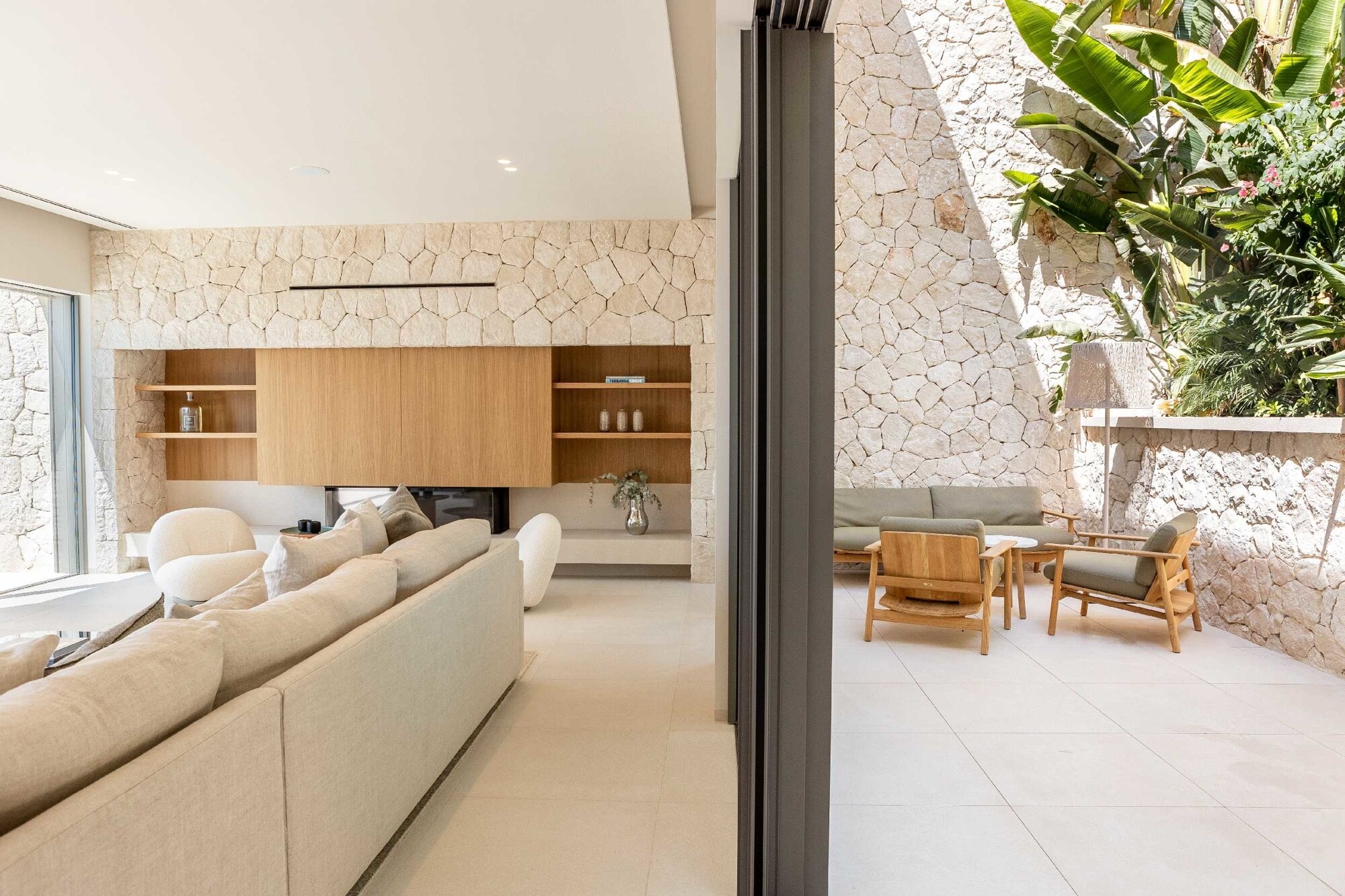 Dream villa with excellent facilities and sea view