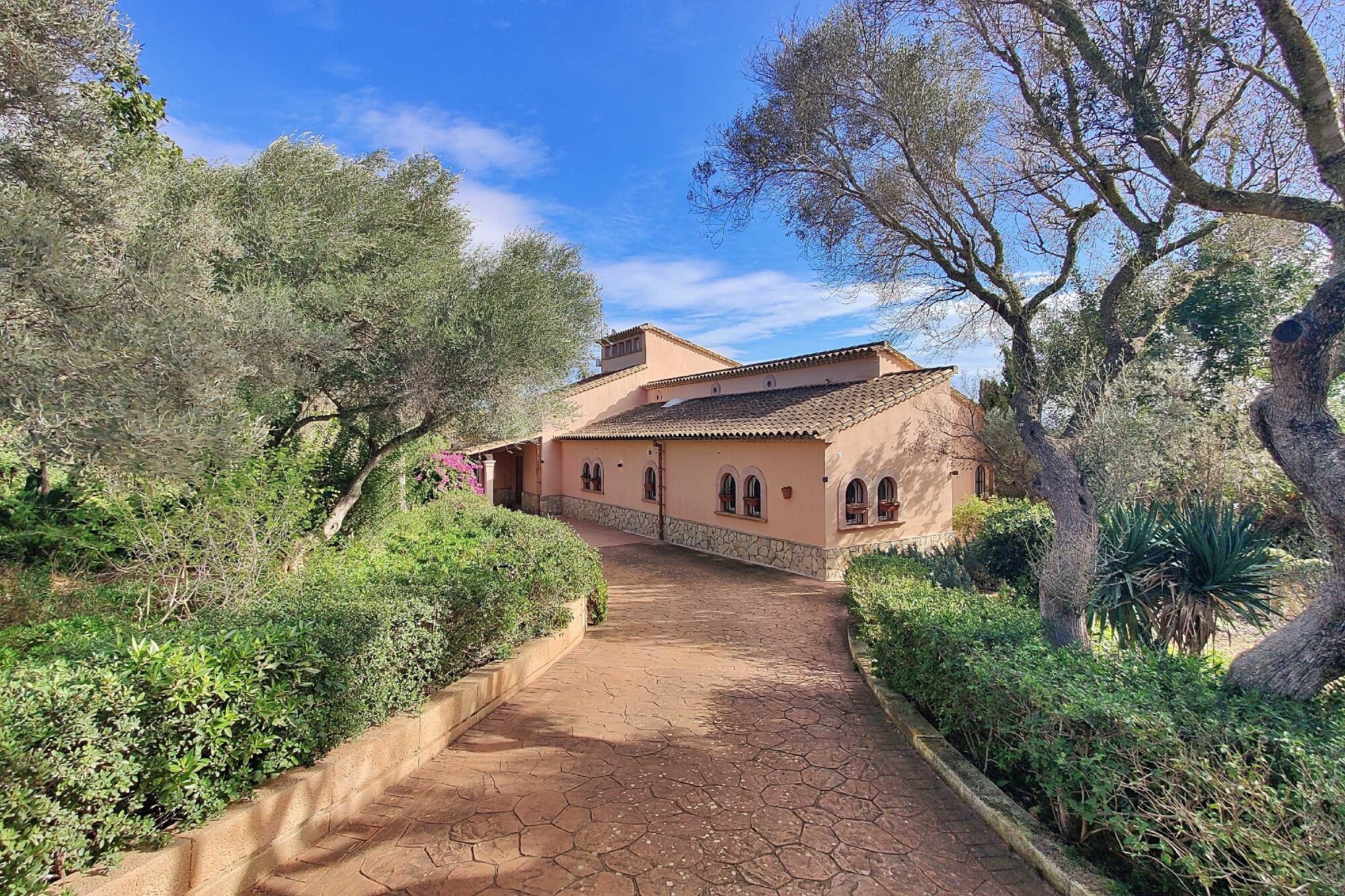 Fantastic country house near Palma