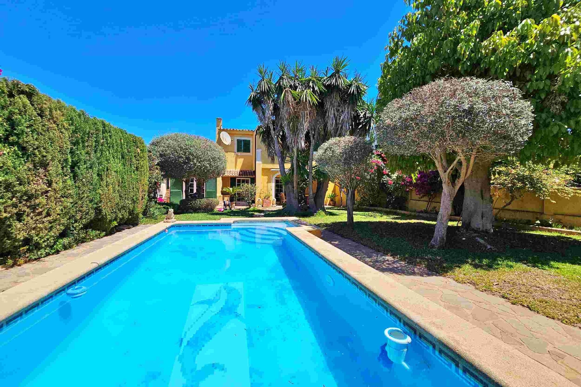 Charming finca only 200m from the sea (harbor)