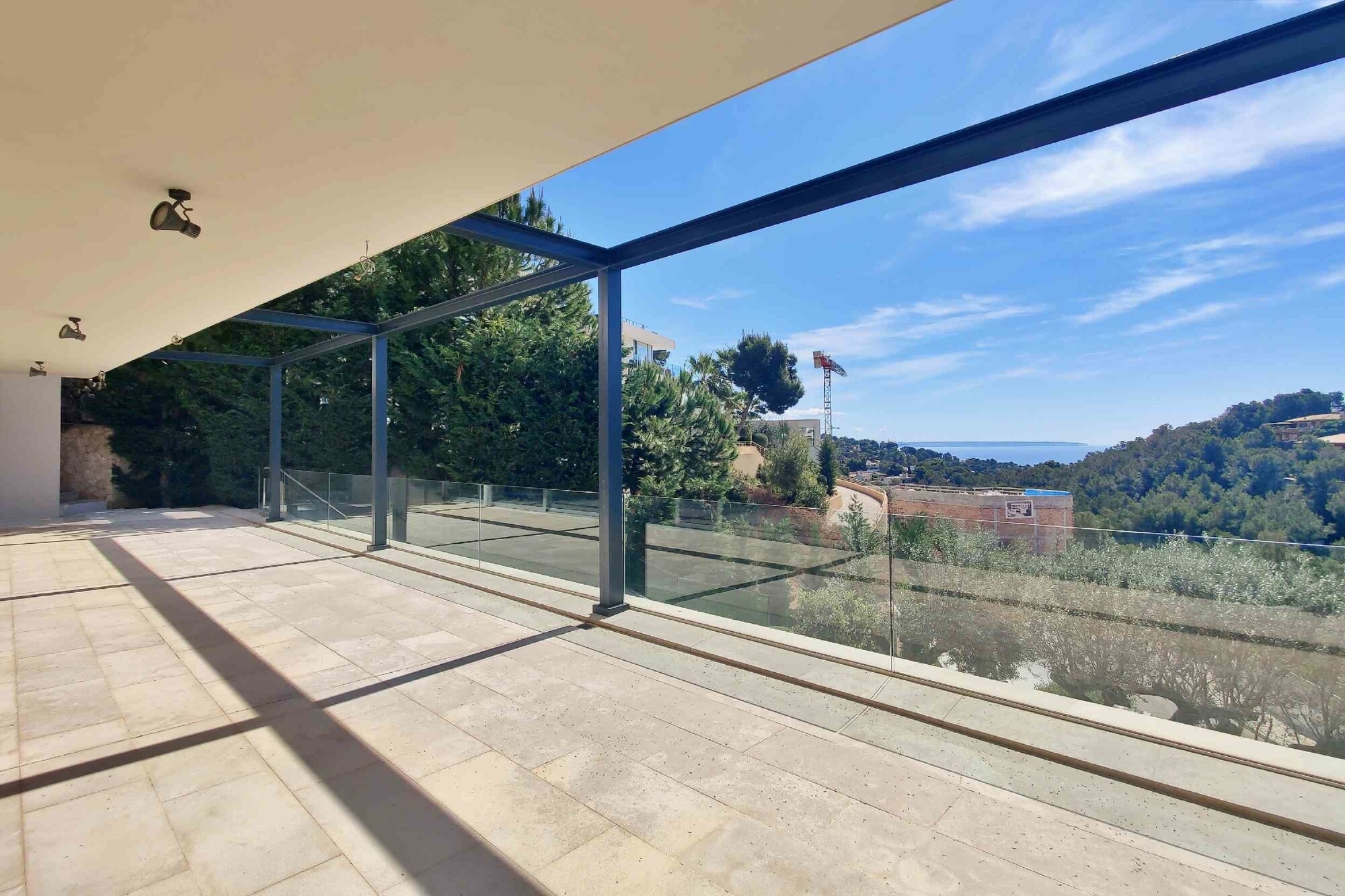 NEW CONSTRUCTION: Modern luxury villa with sea view