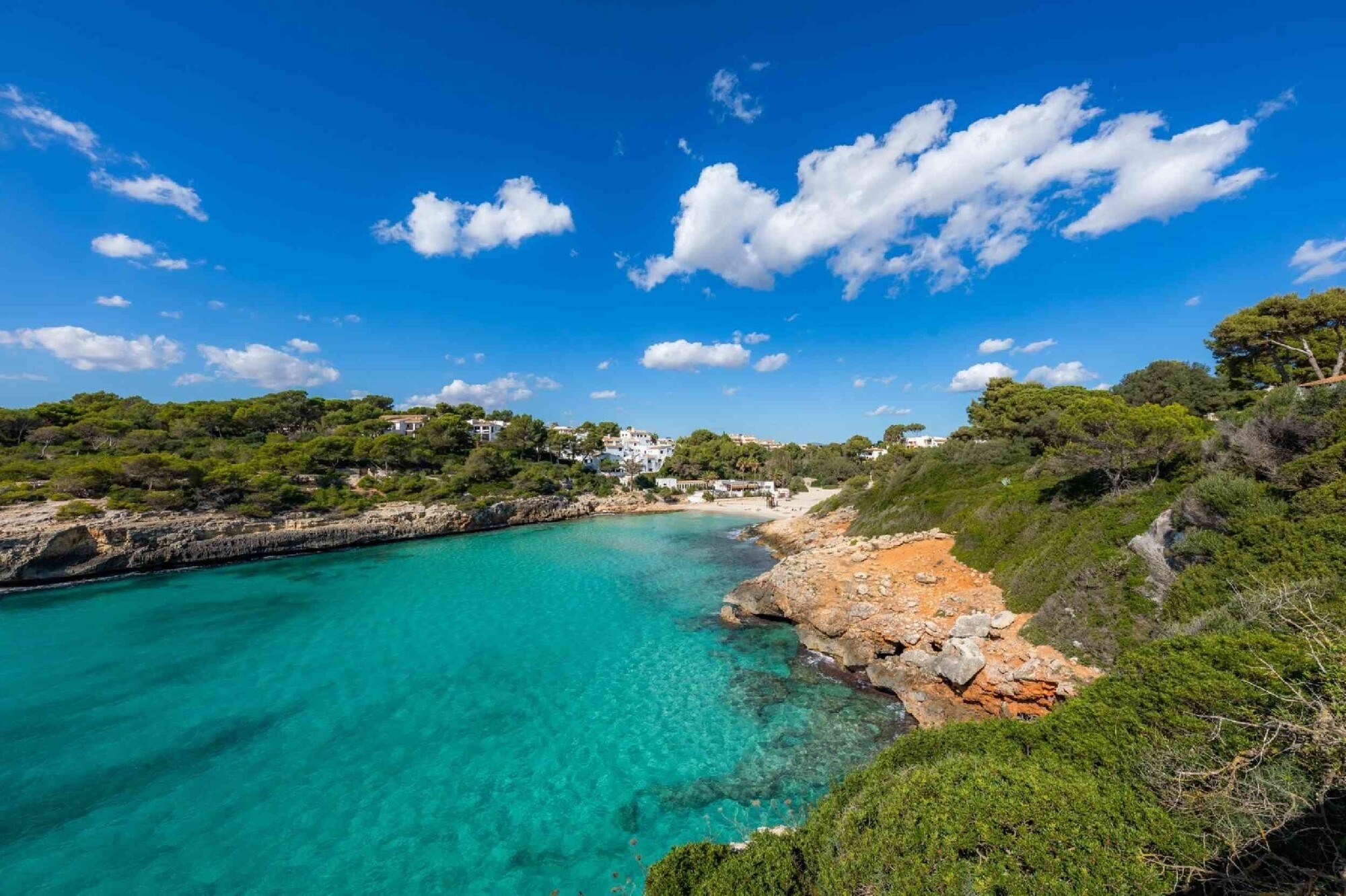 Villa in first sea line with vacation rental license