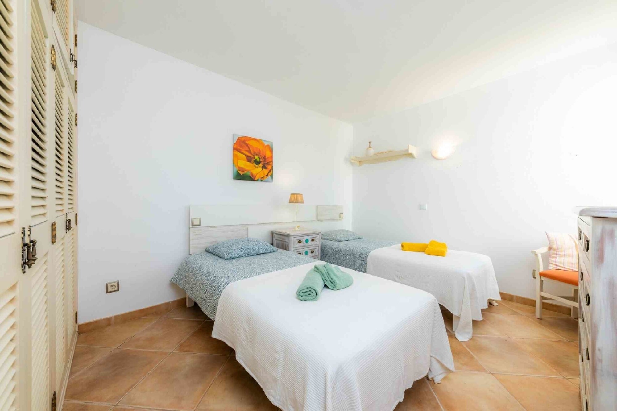 Villa in first sea line with vacation rental license