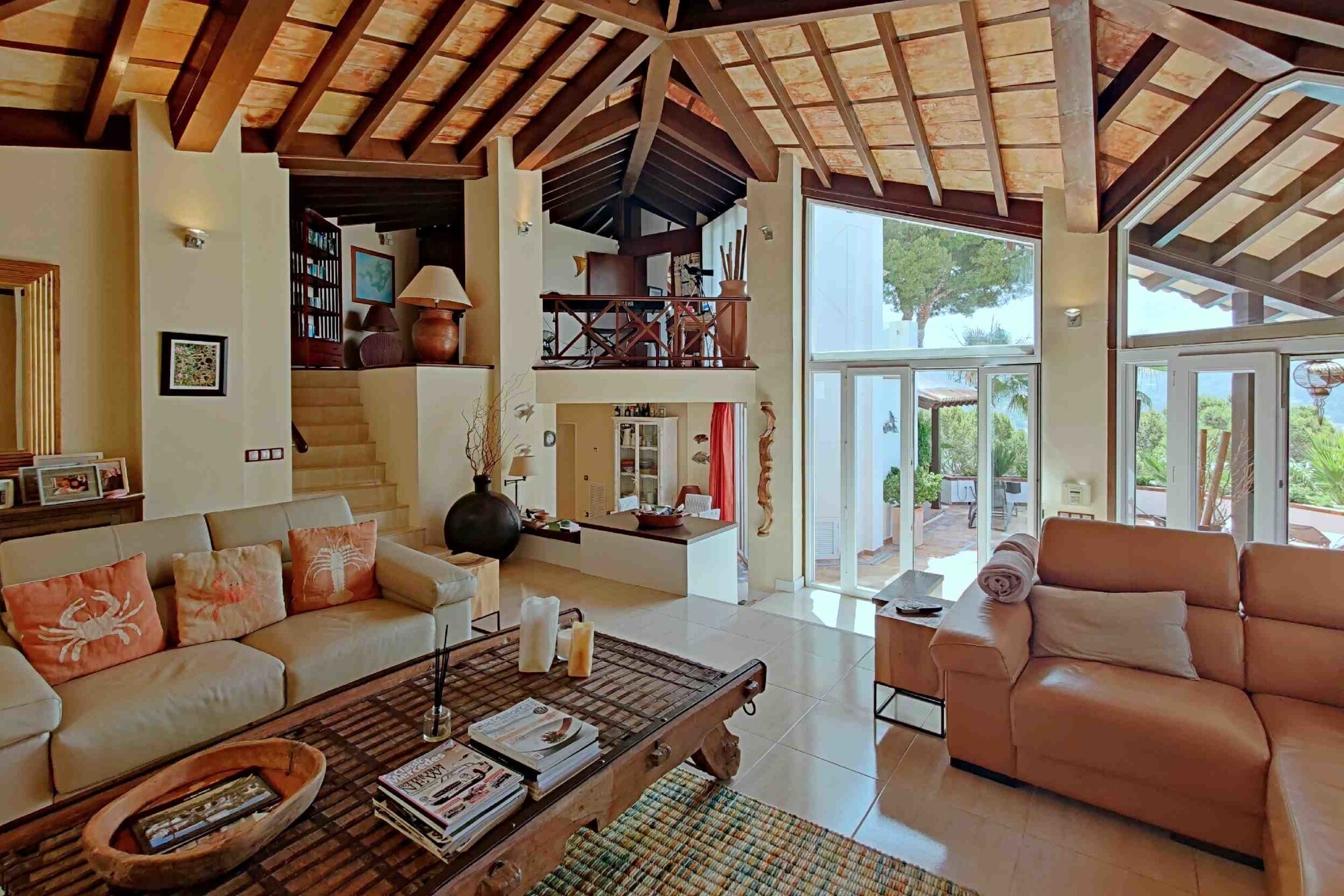 Dream villa by architect Rubio near the port