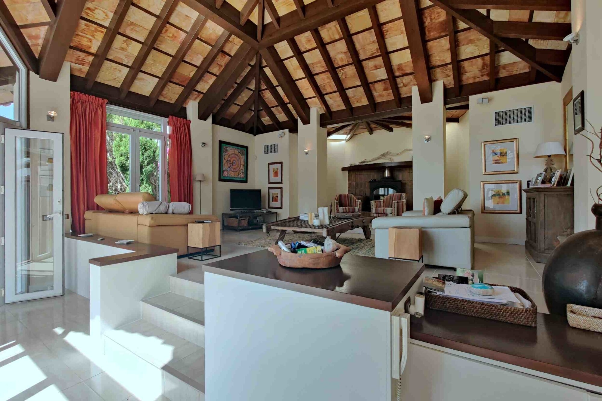 Dream villa by architect Rubio near the port