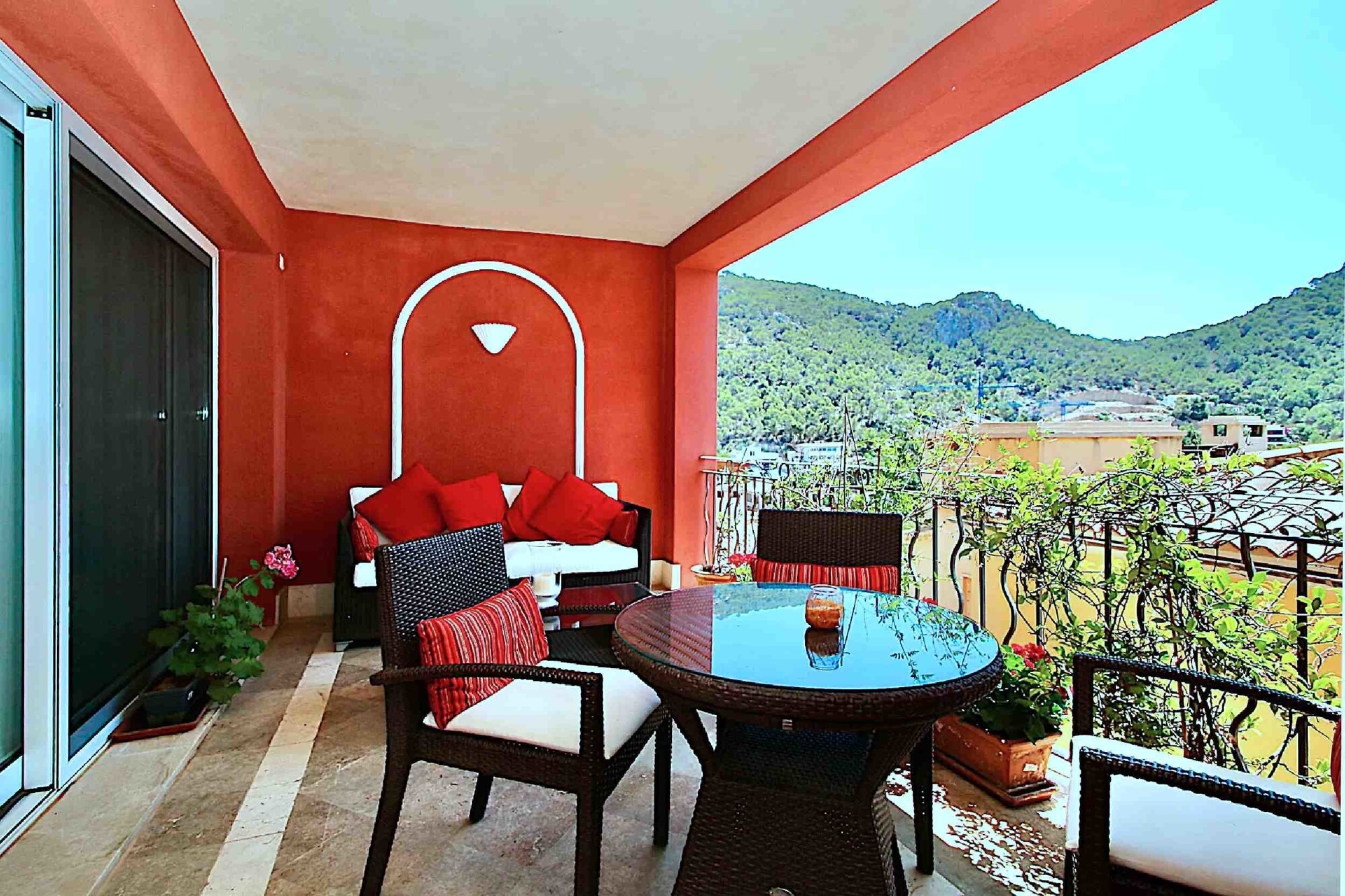 Garden apartment in one of the most exclusive complexes in Mallorca