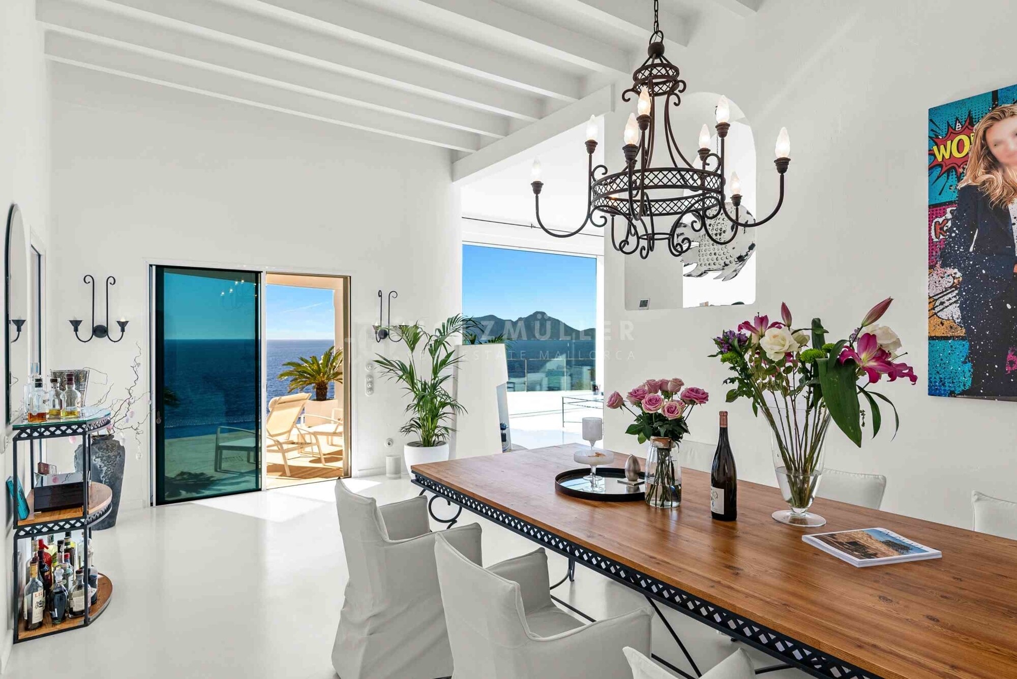 Villa in erster Meereslinie mit Blick auf die Insel Dragonera