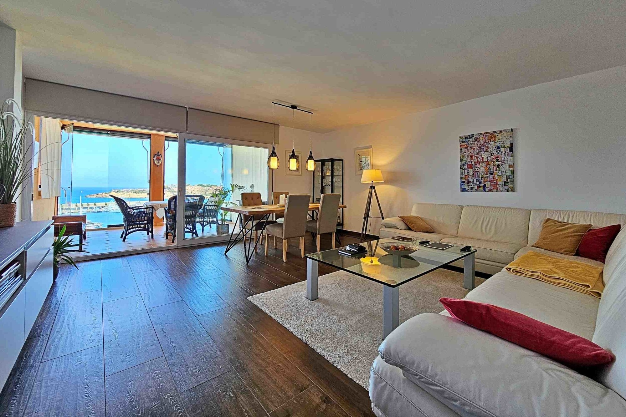 Penthouse mit Traumblick auf den Hafen von Port Adriano