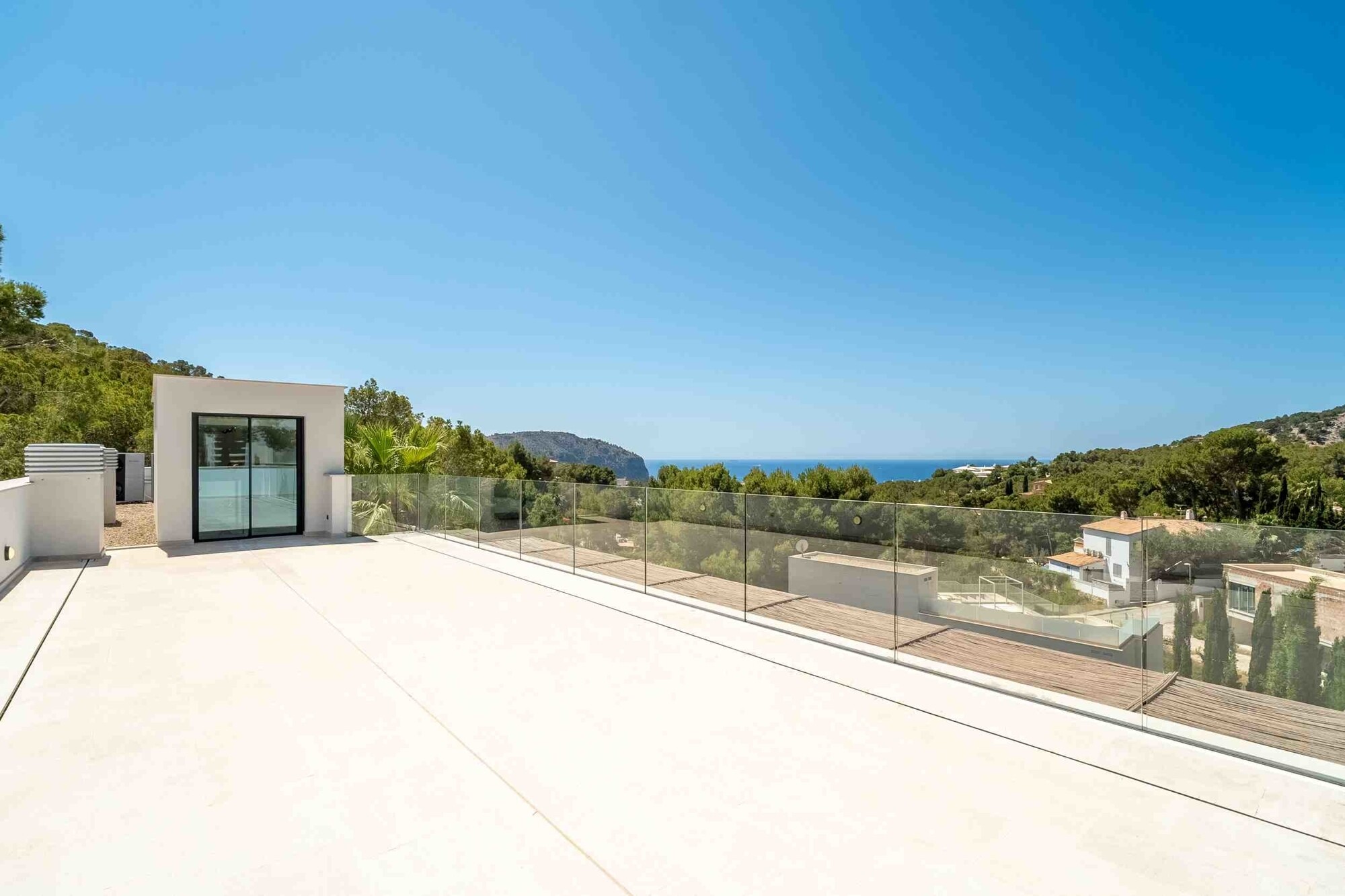 NEW BUILD (completed): Modern luxury villa with sea views