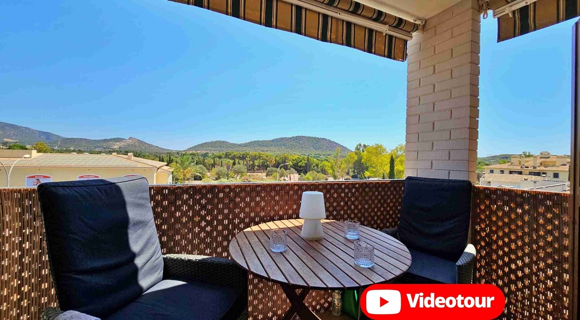 Eckwohnung in oberster Etage mit Balkon und Weitblick