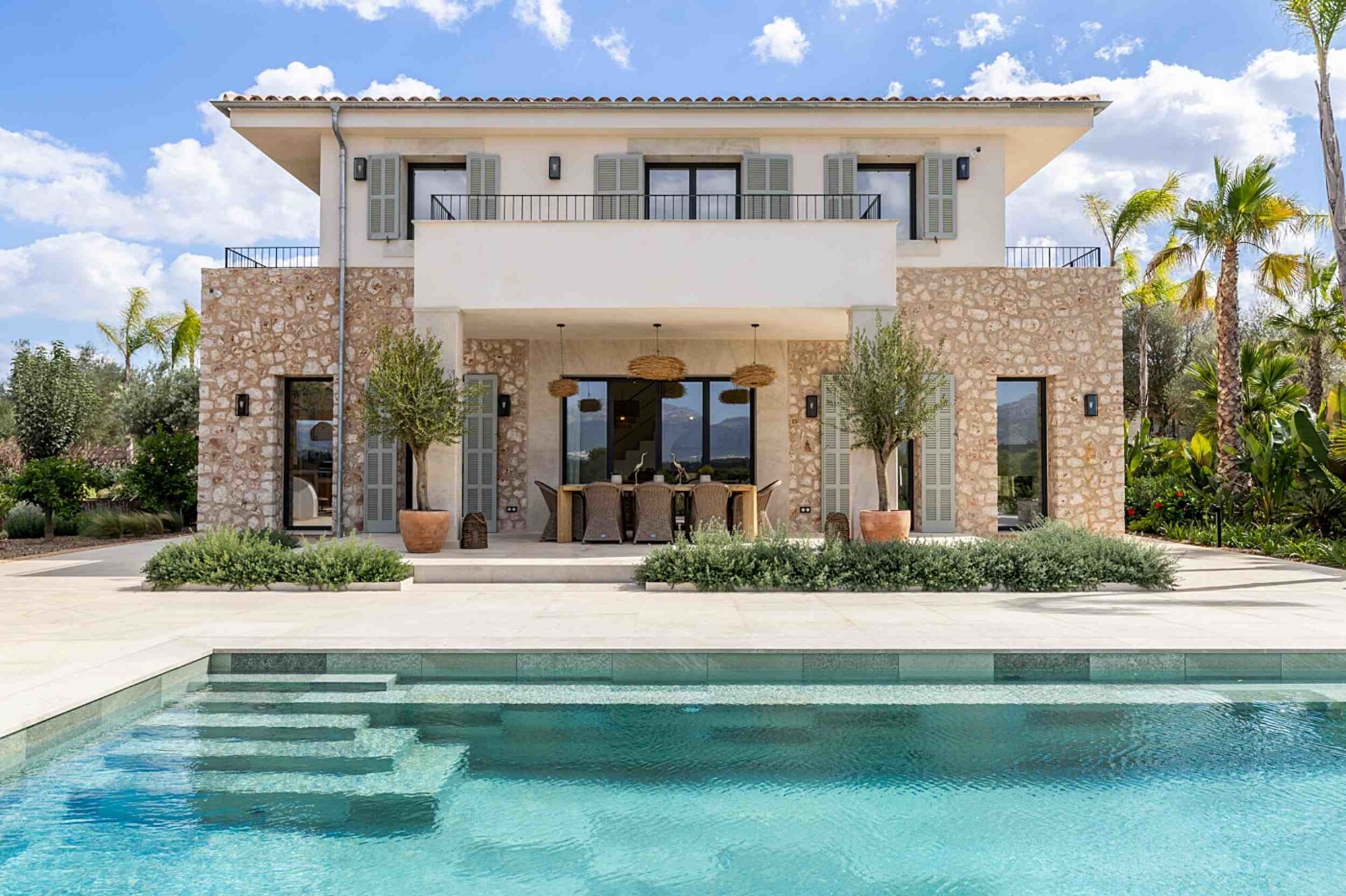 NEW CONSTRUCTION (Completed): Modern finca with swimming pool