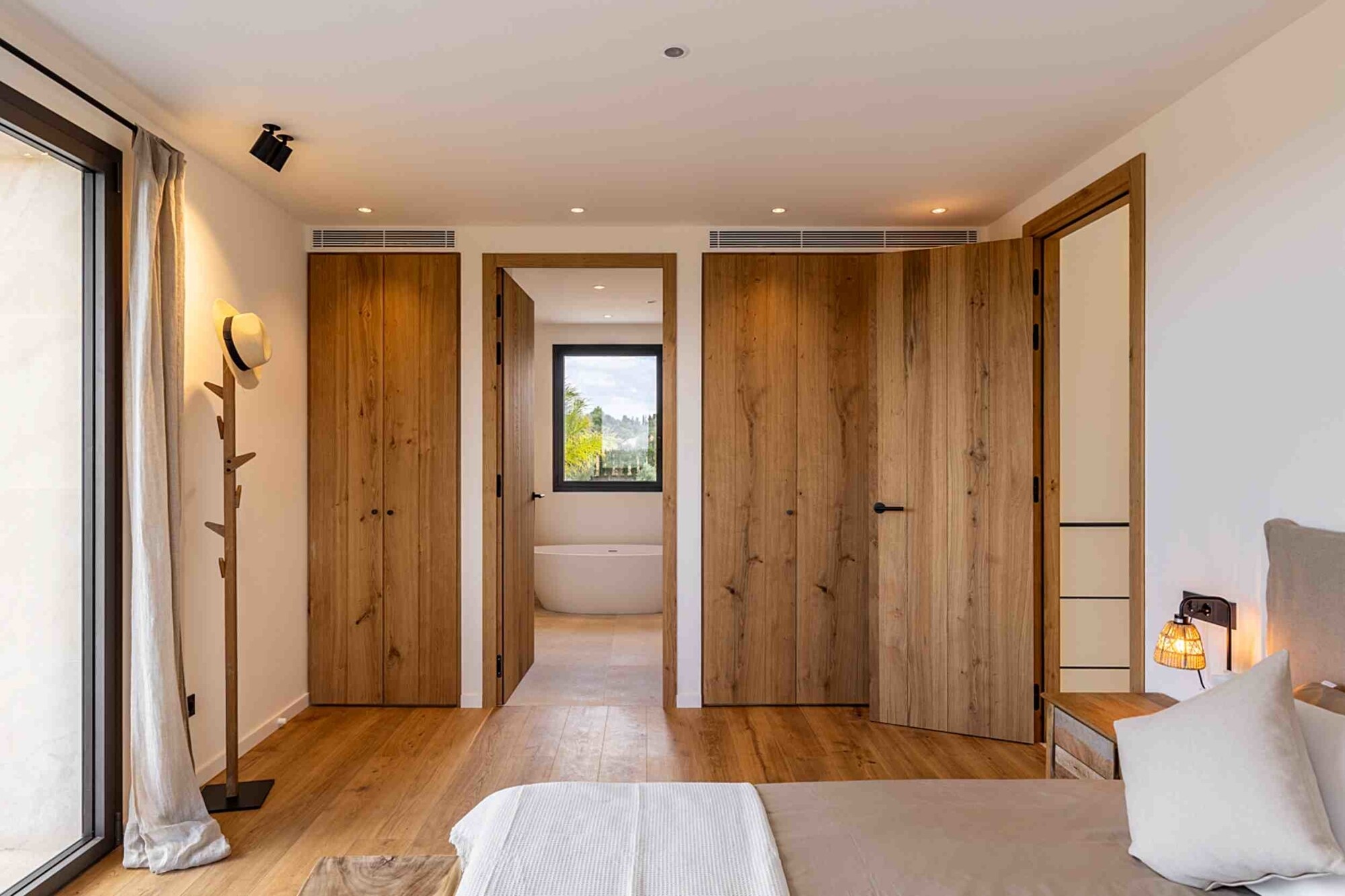 NEW CONSTRUCTION (Completed): Modern finca with swimming pool
