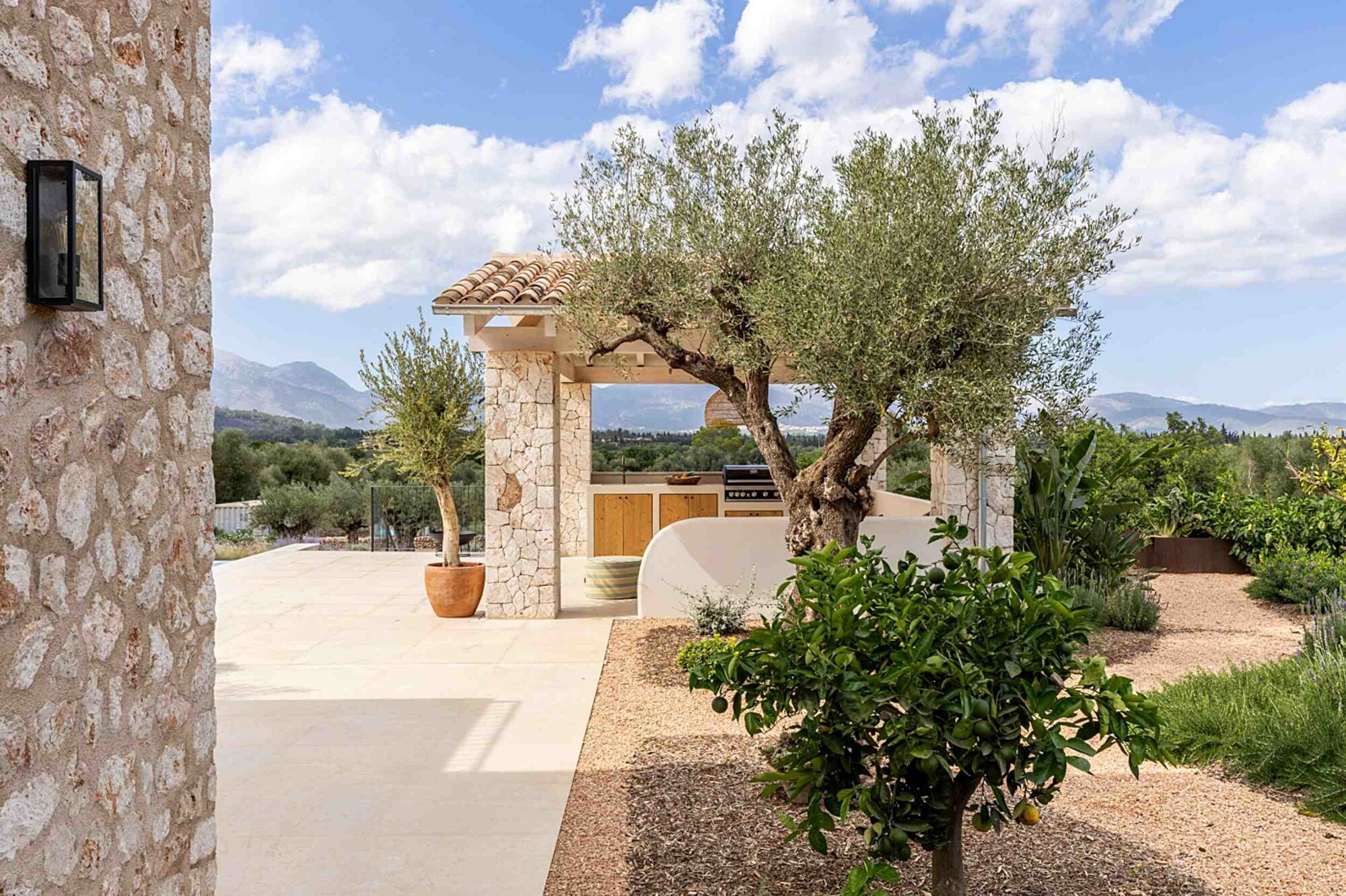 NEW CONSTRUCTION (Completed): Modern finca with swimming pool