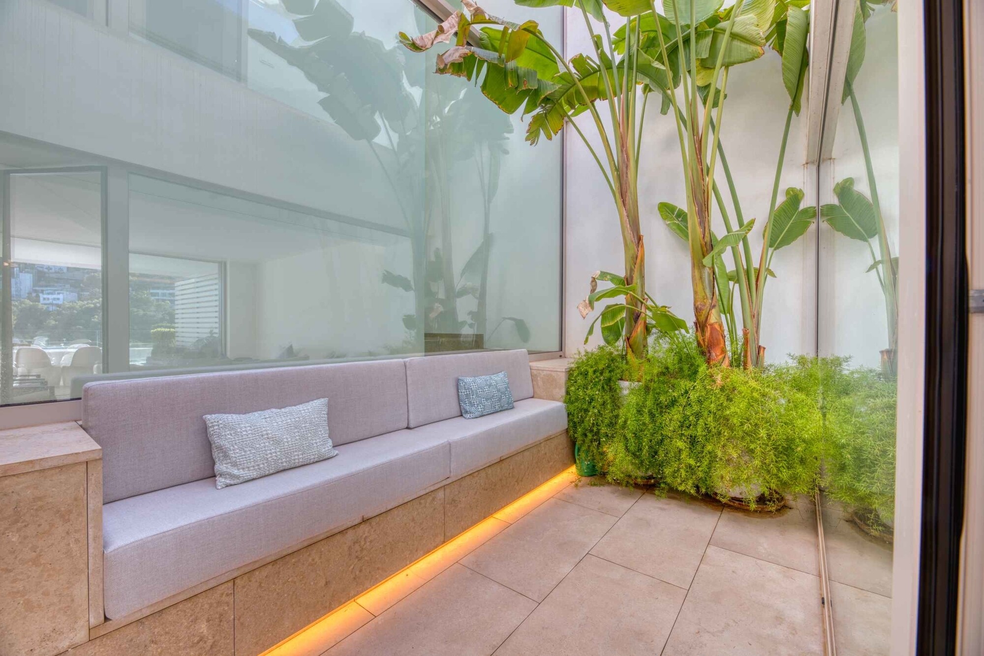 Modern villa with private pool in luxury residence