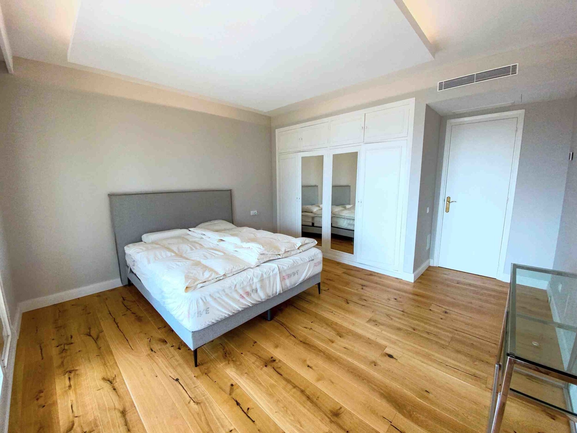 Renovated apartment with sea view in the heart of Palma
