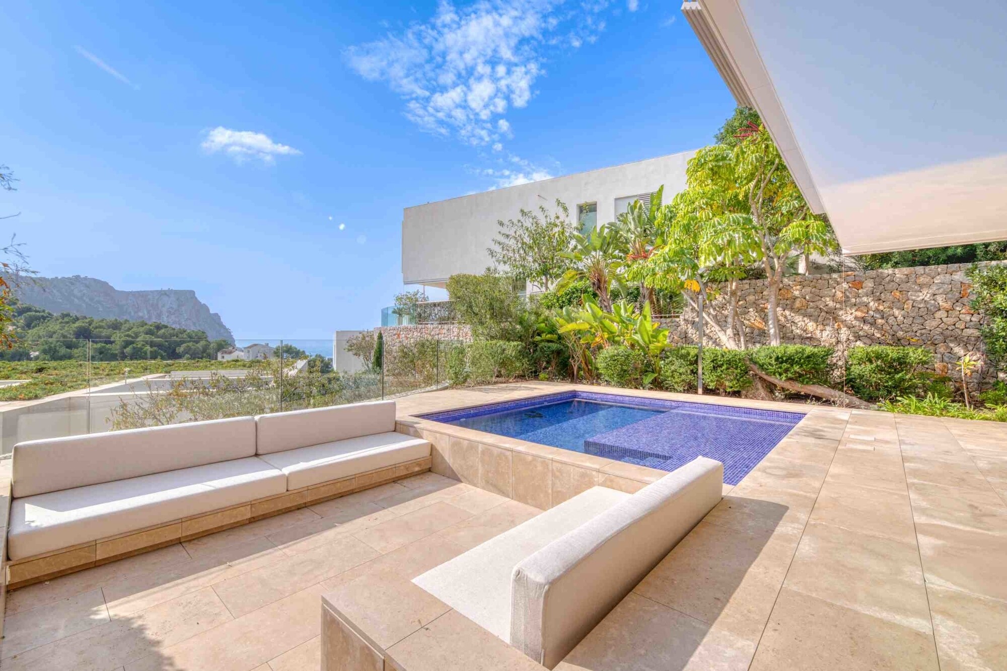 Modern villa with private pool in luxury residence