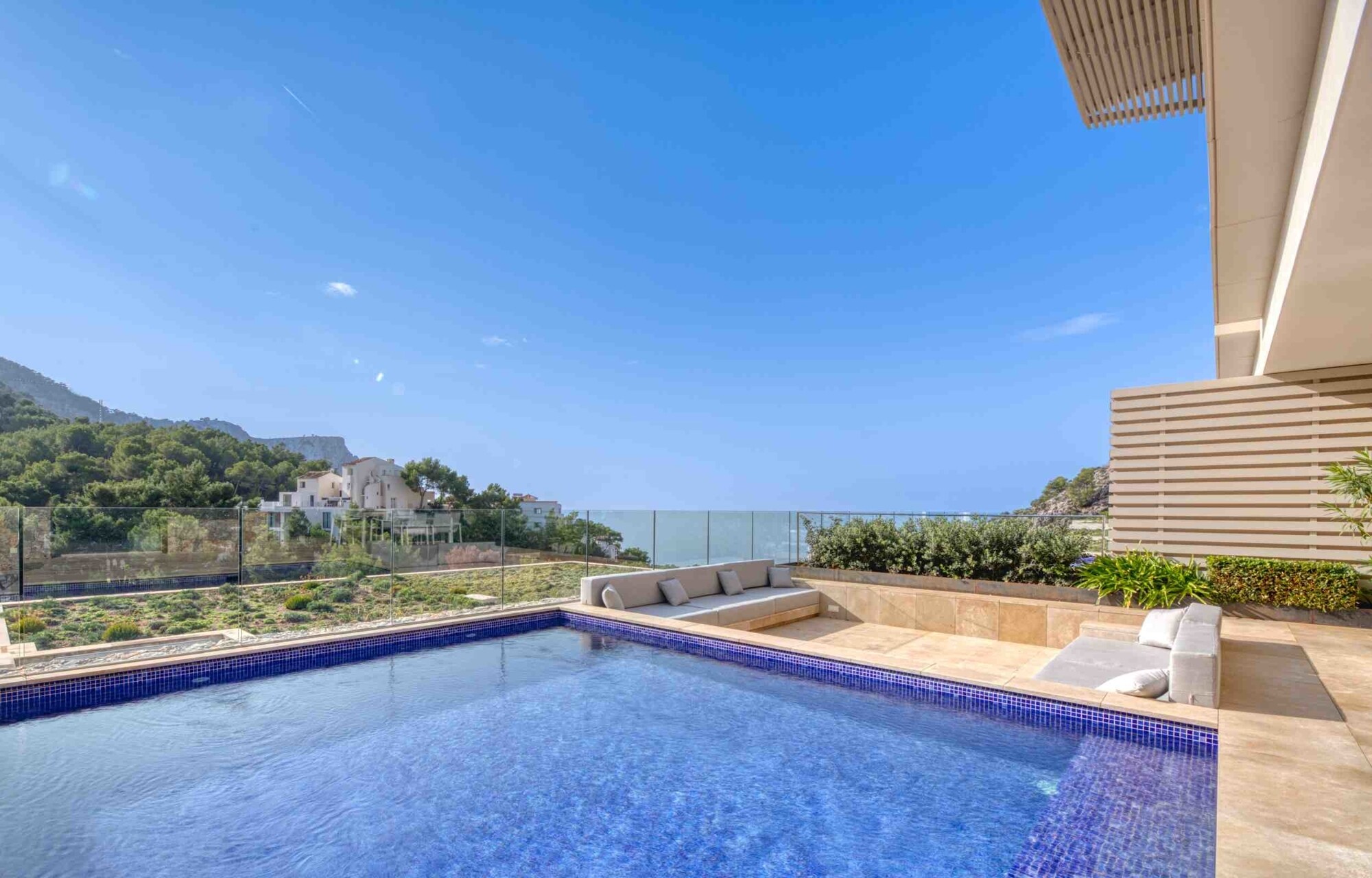 Modern villa with private pool in luxury residence