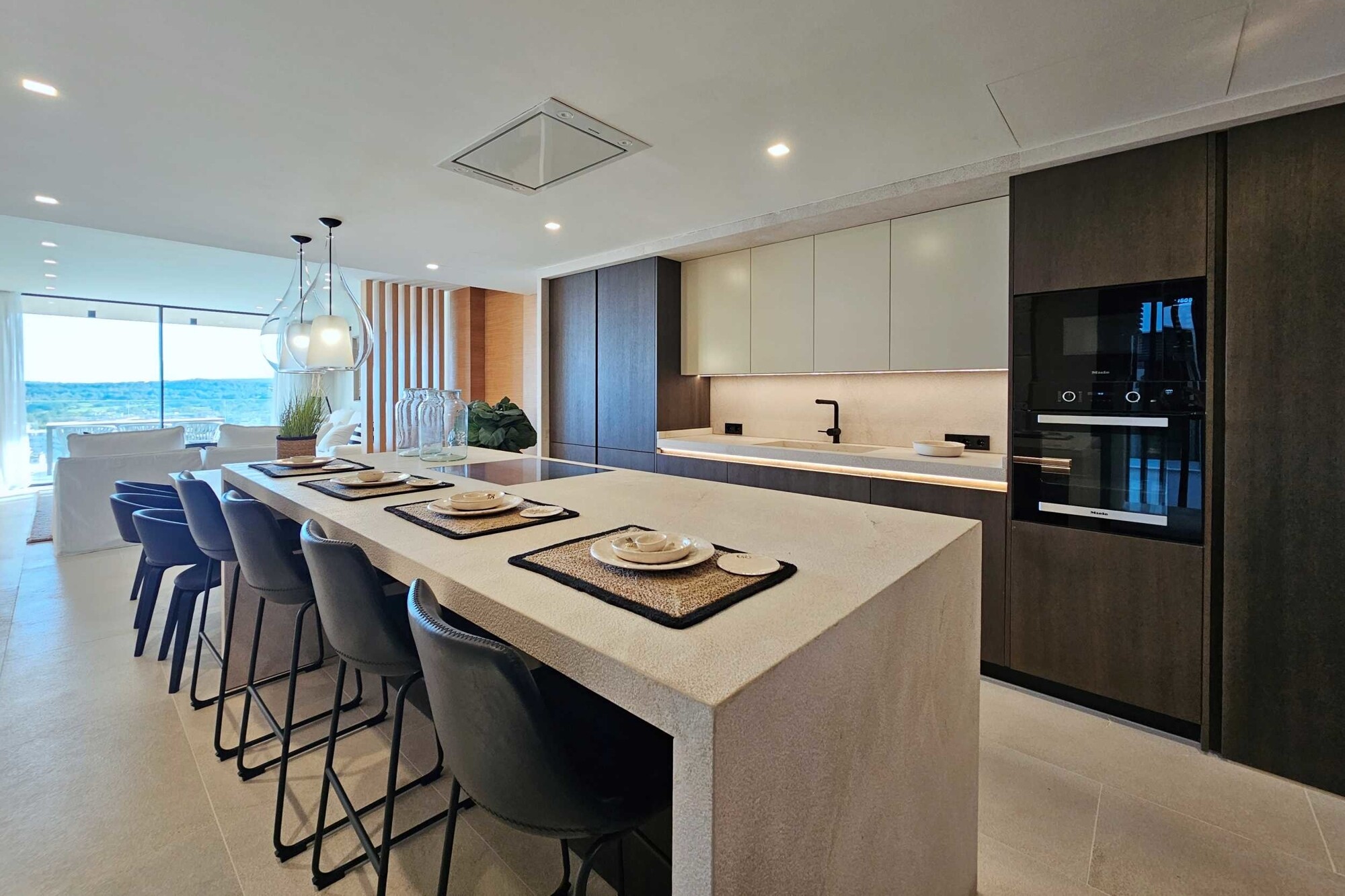 NEW BUILD (under construction): Family apartment with 4 bedrooms