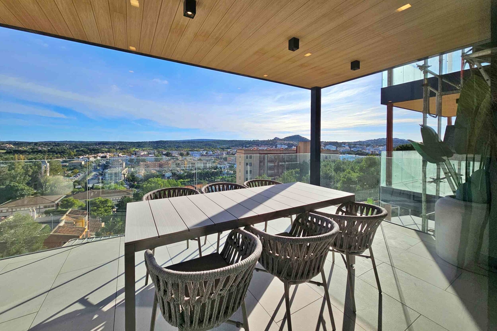 NEUBAU (im Bau): Penthouse mit Meerblick und Privatpool