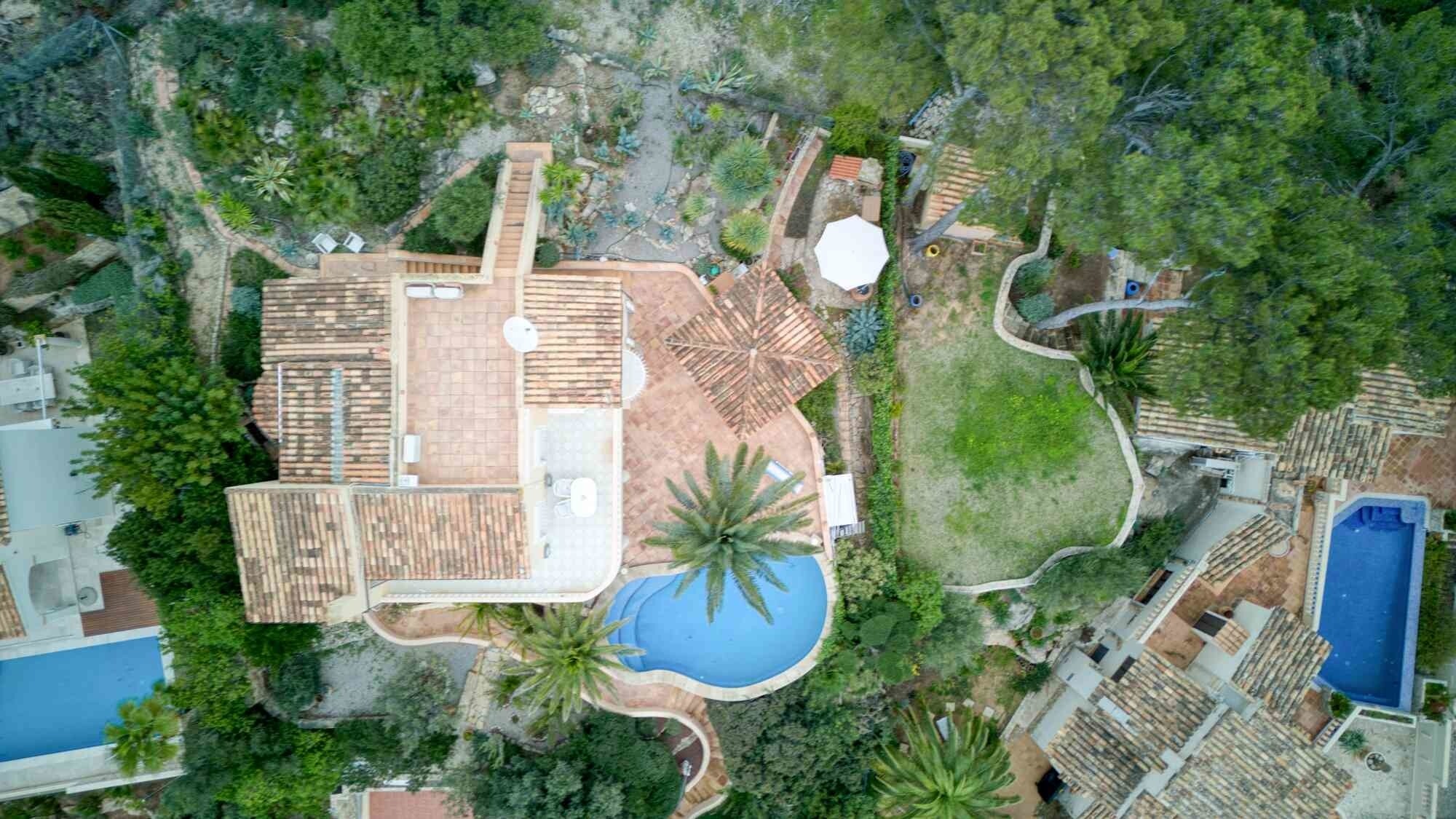 Mediterrane Villa mit spektakulärem Hafen- und Meerblick