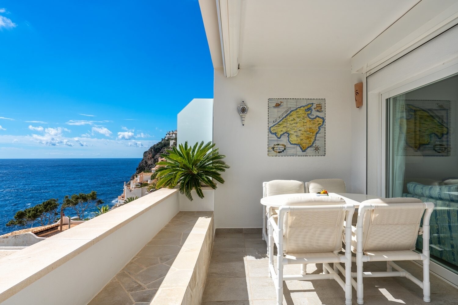 Apartment mit spektakulärem Meerblick