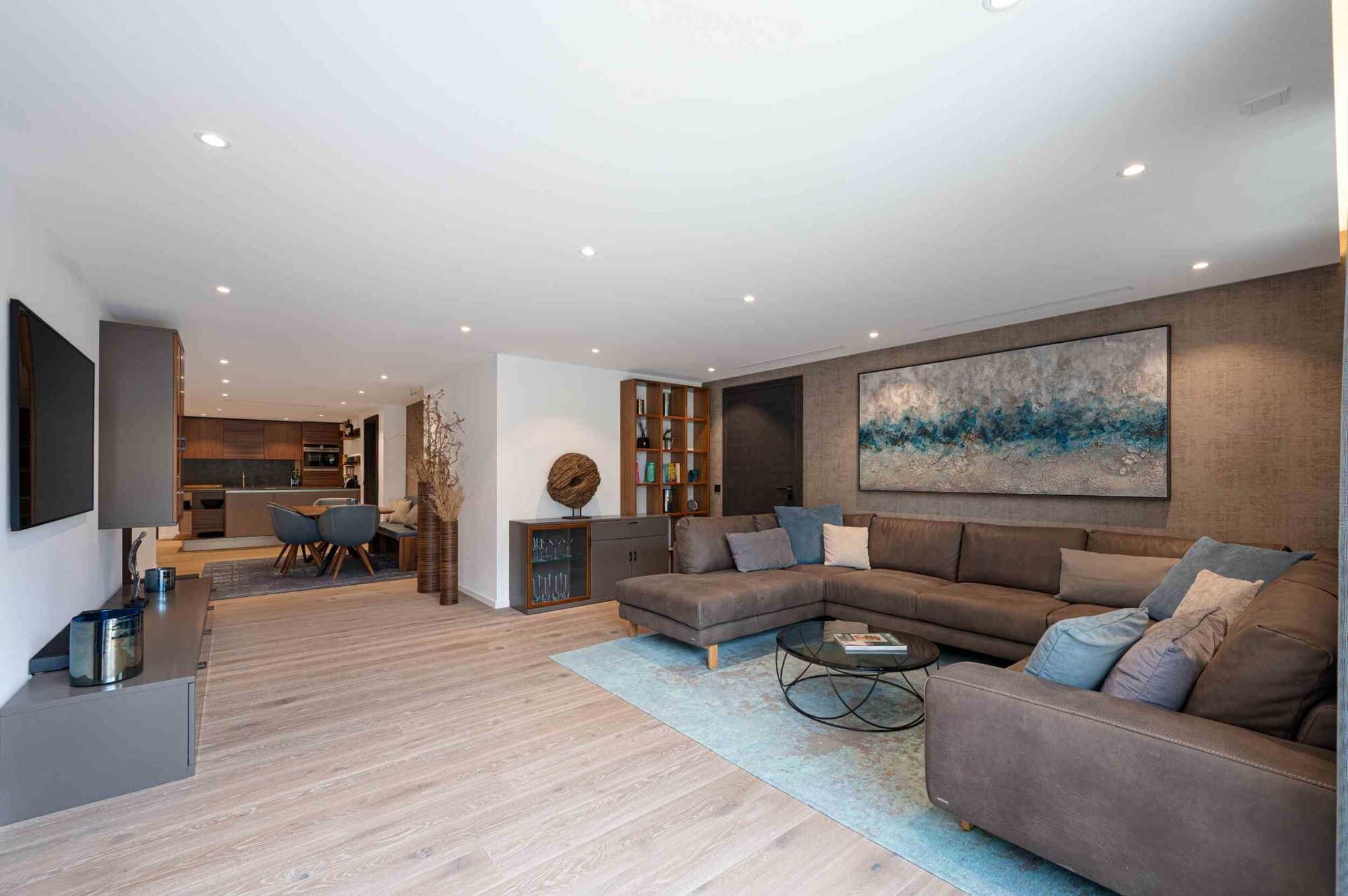 NEW BUILD (completed): Modern villa in a prime location
