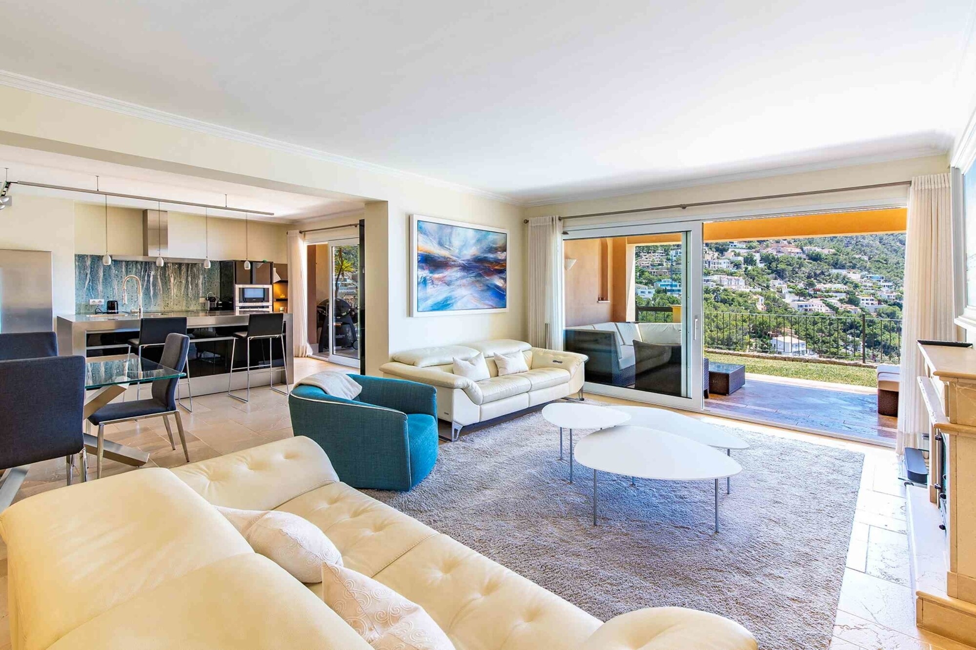Large garden apartment in luxury residence "Gran Folies"