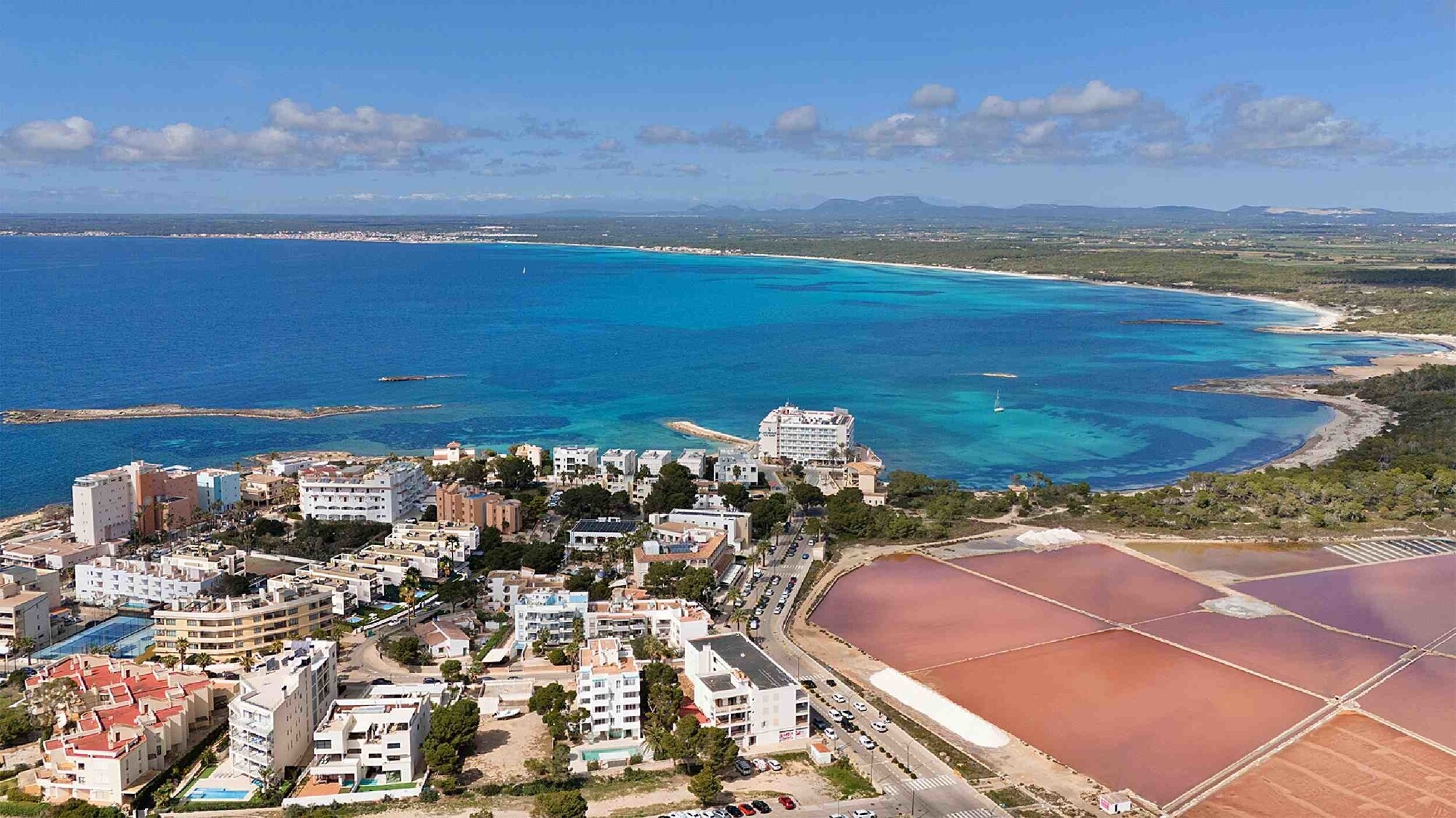 New building (under construction): Modern apartment near the beach