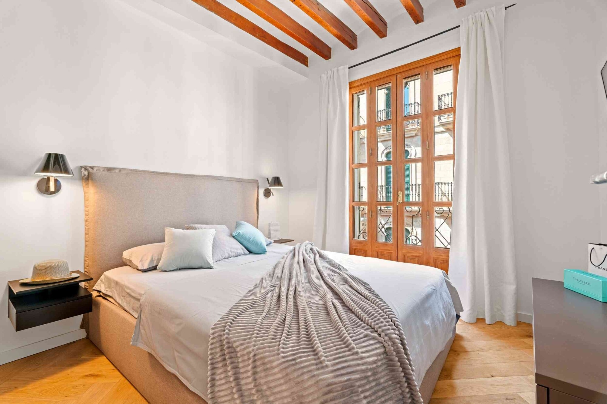 Renovated apartment with sea view in the heart of Palma